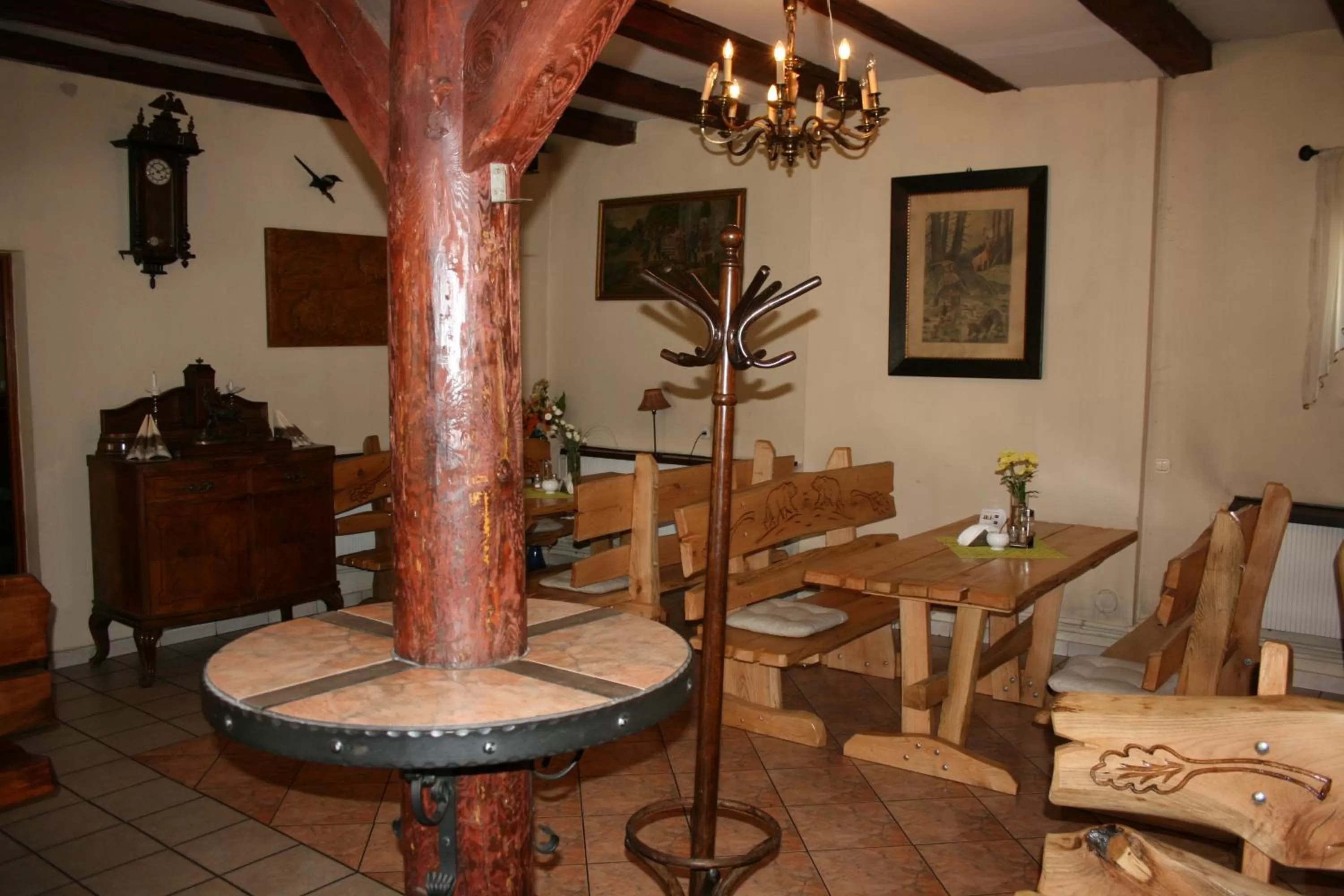 Restaurant/Places to Eat in Hotel Komfort Inn - Dwór Hubertus