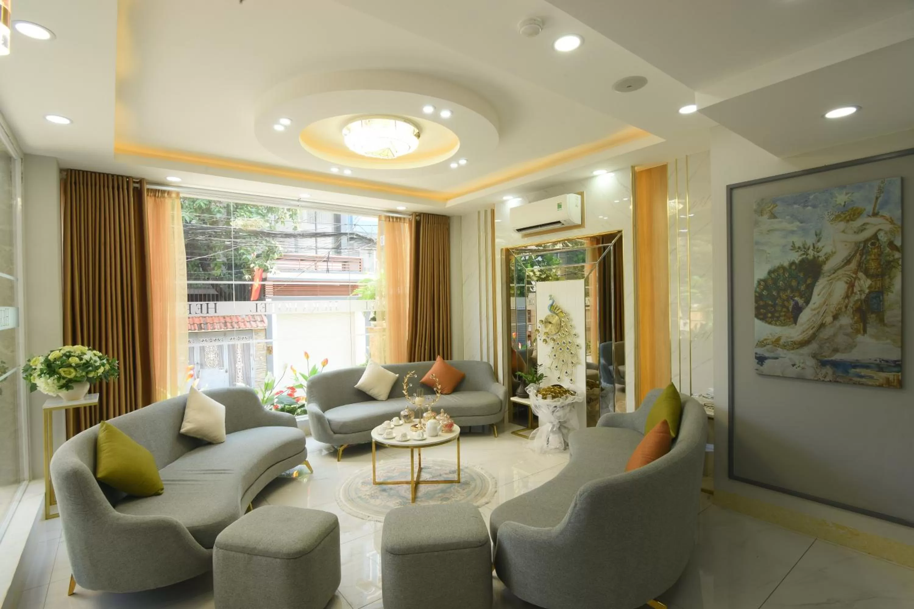 Lobby or reception in Hera Hotel Airport