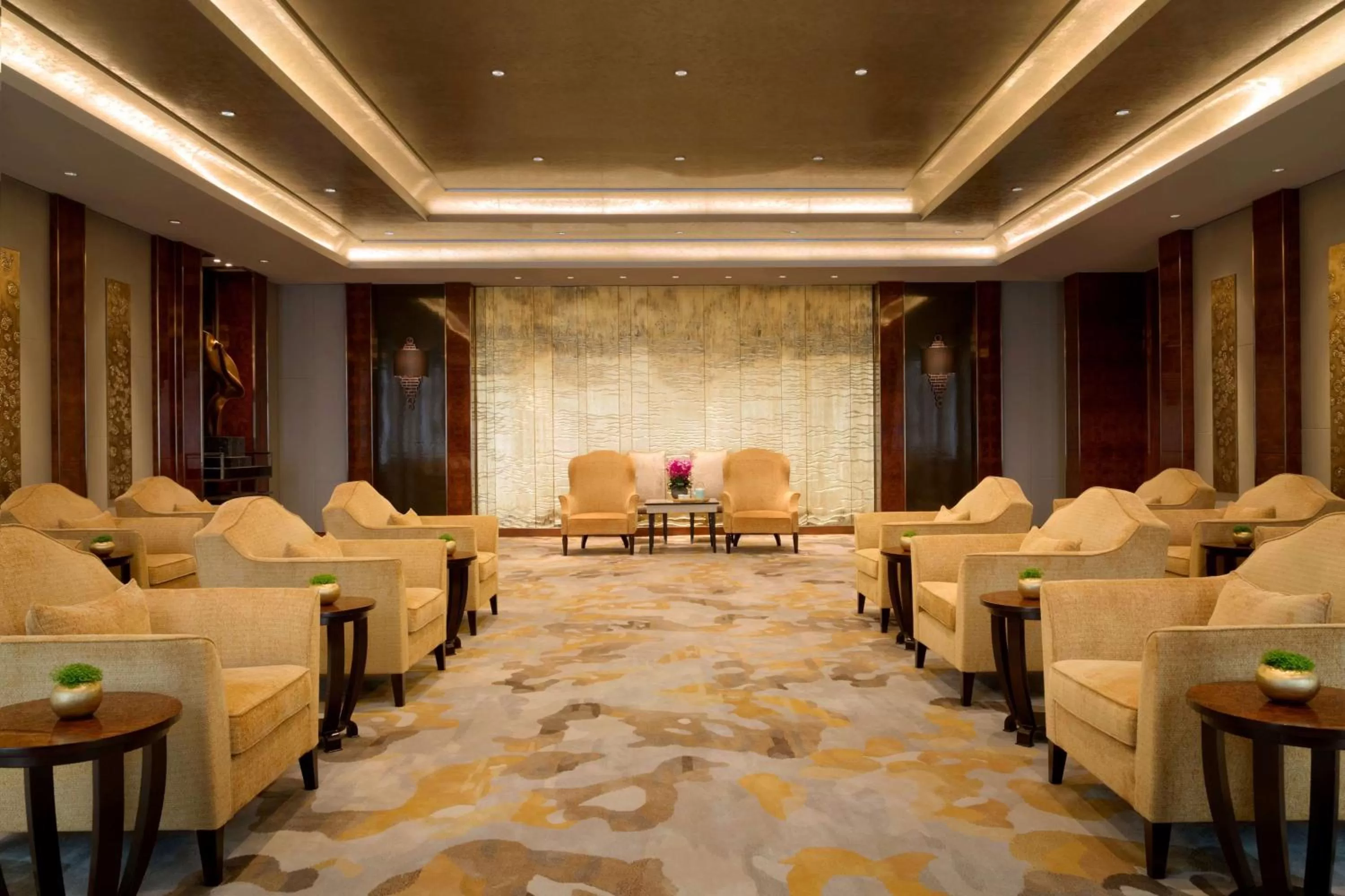 On site, Banquet Facilities in Midtown Shangri-La, Hangzhou