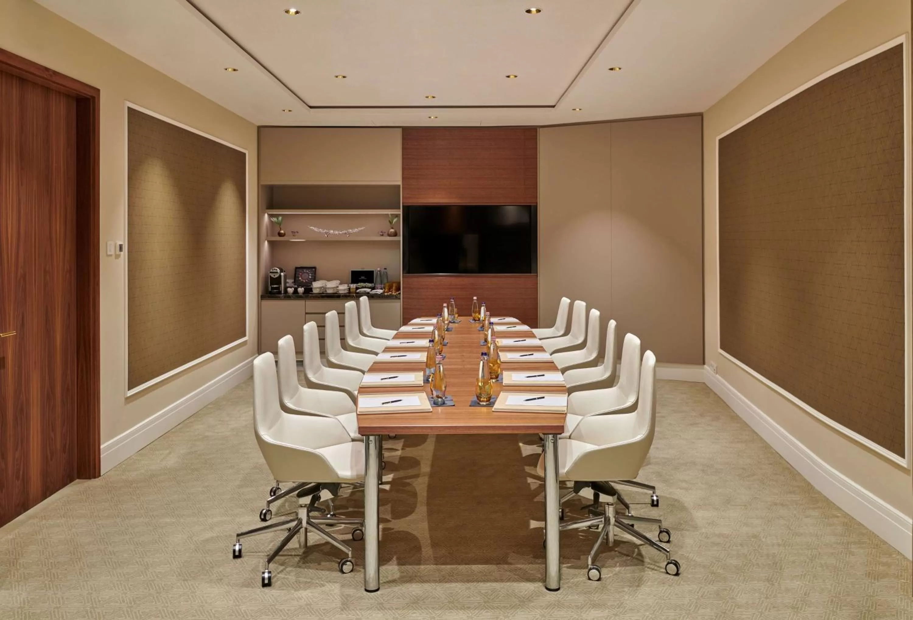 Meeting/conference room in Párisi Udvar Hotel Budapest, part of Hyatt