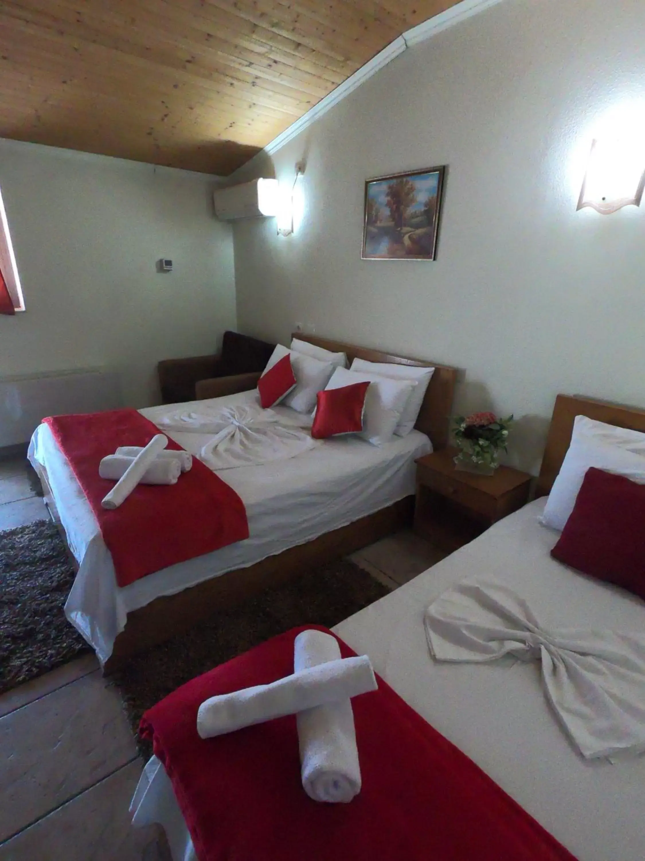 Hotel Bicaj Hotel Bicaj