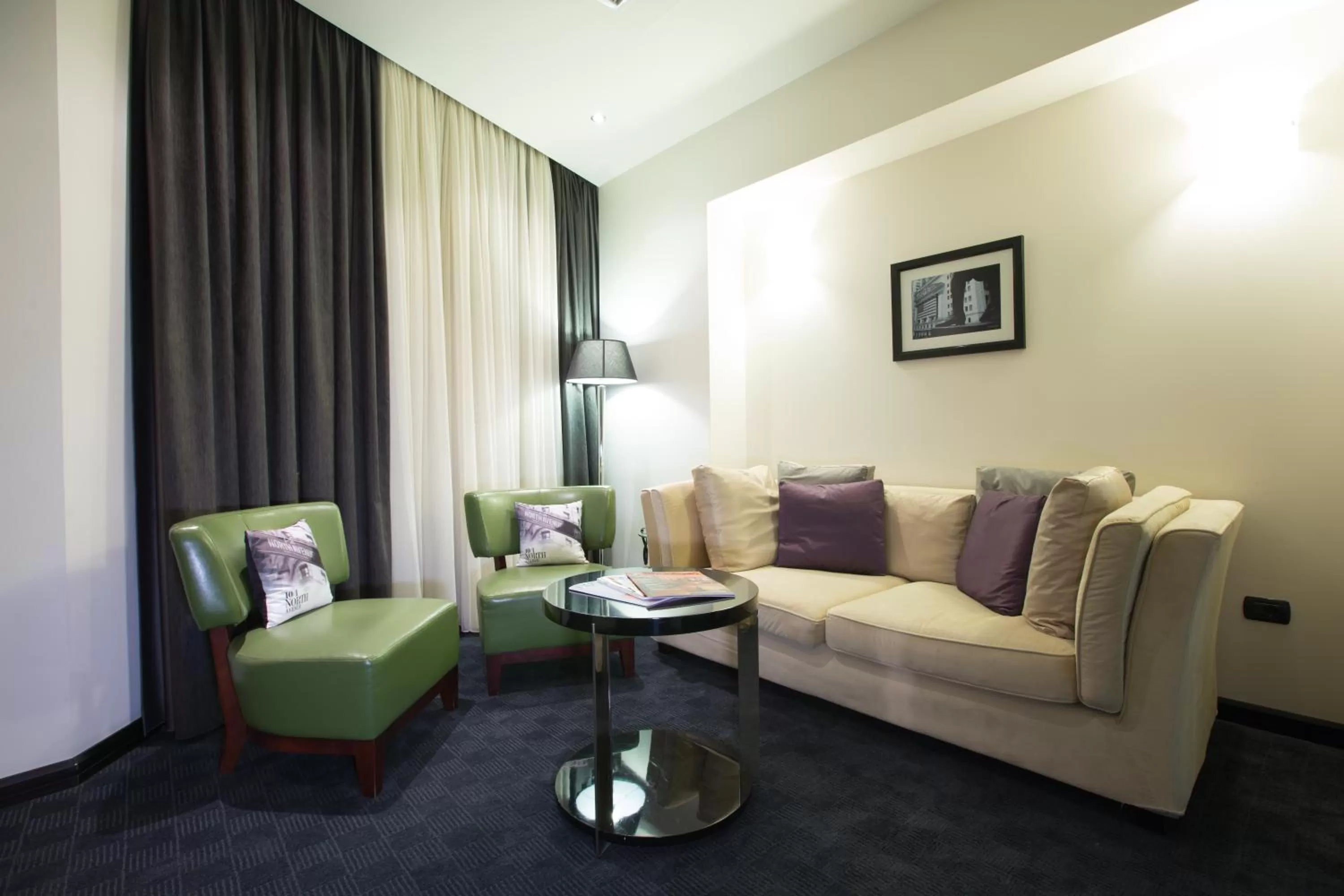 TV and multimedia in North Avenue by Stellar Hotels, Yerevan