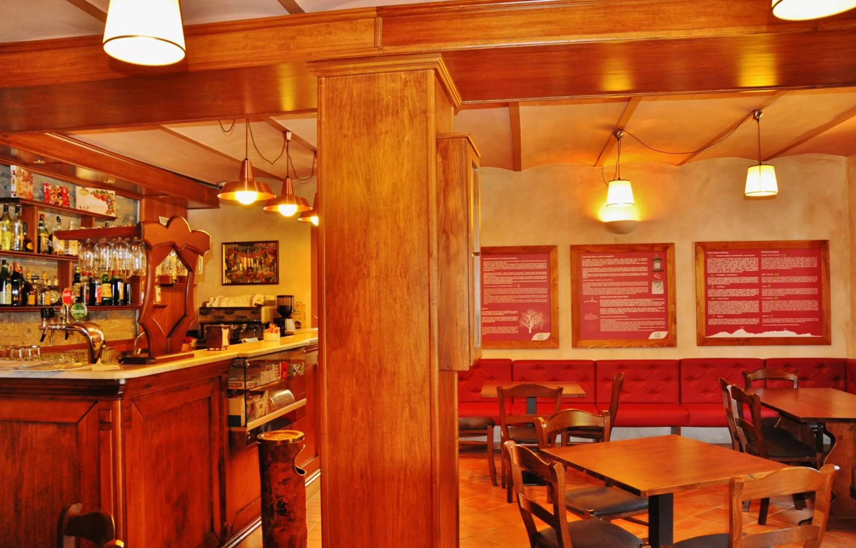 Lounge or bar in Albergo Miramonti