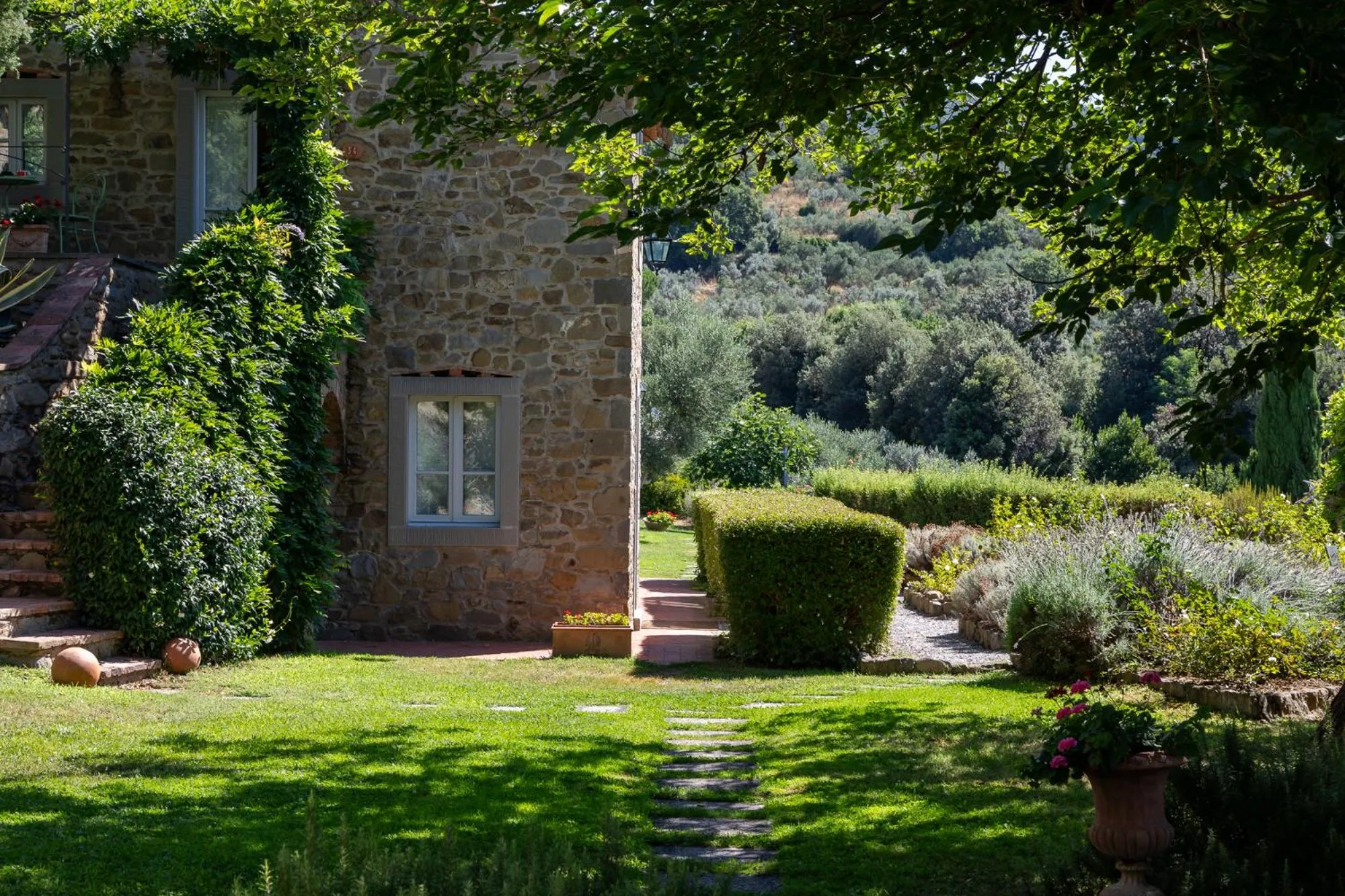 Garden in Il Falconiere Relais & Spa