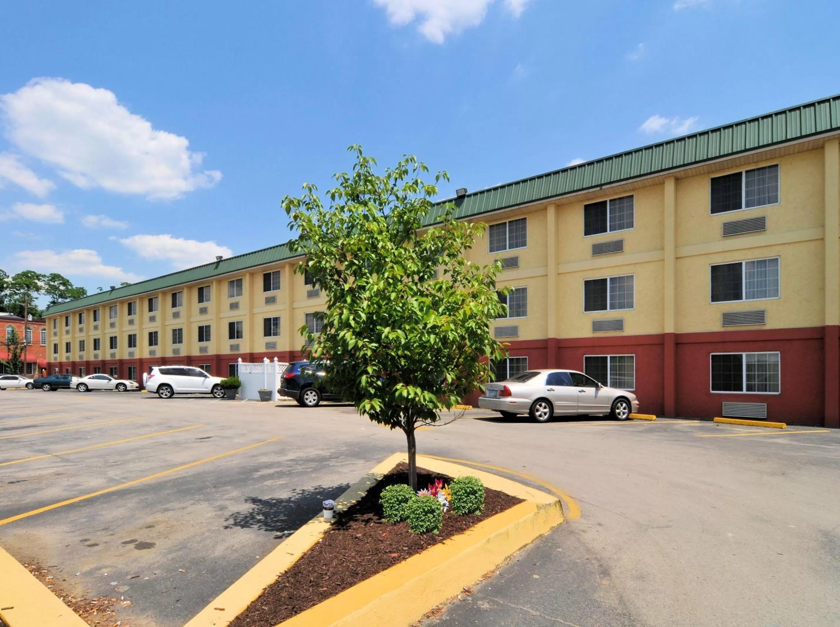 Quality Inn & Suites Morgantown - University Area
