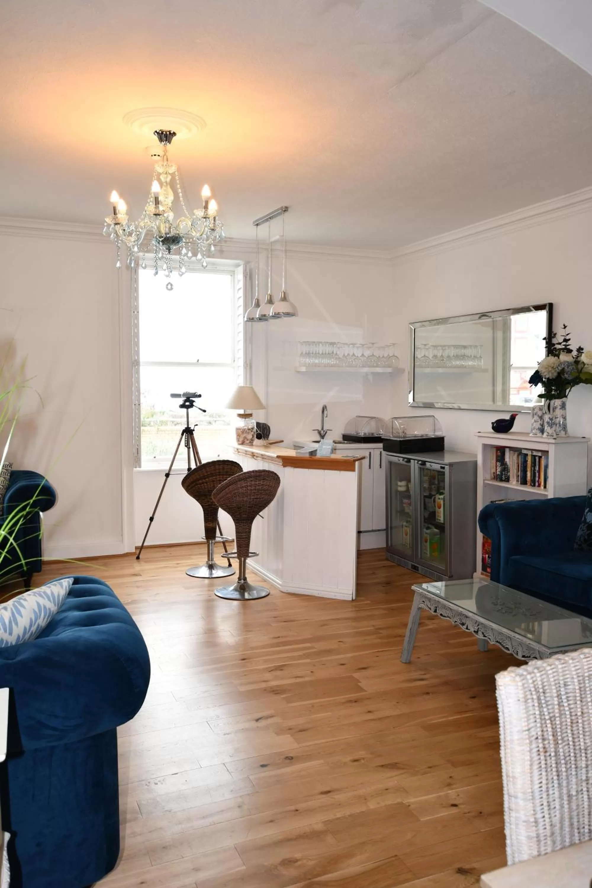 Living room in No. 98 Boutique Hotel