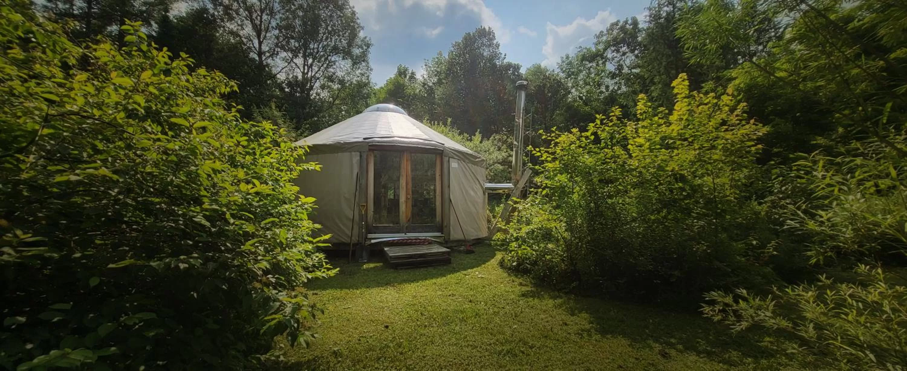 Day in Le Salon des Inconnus