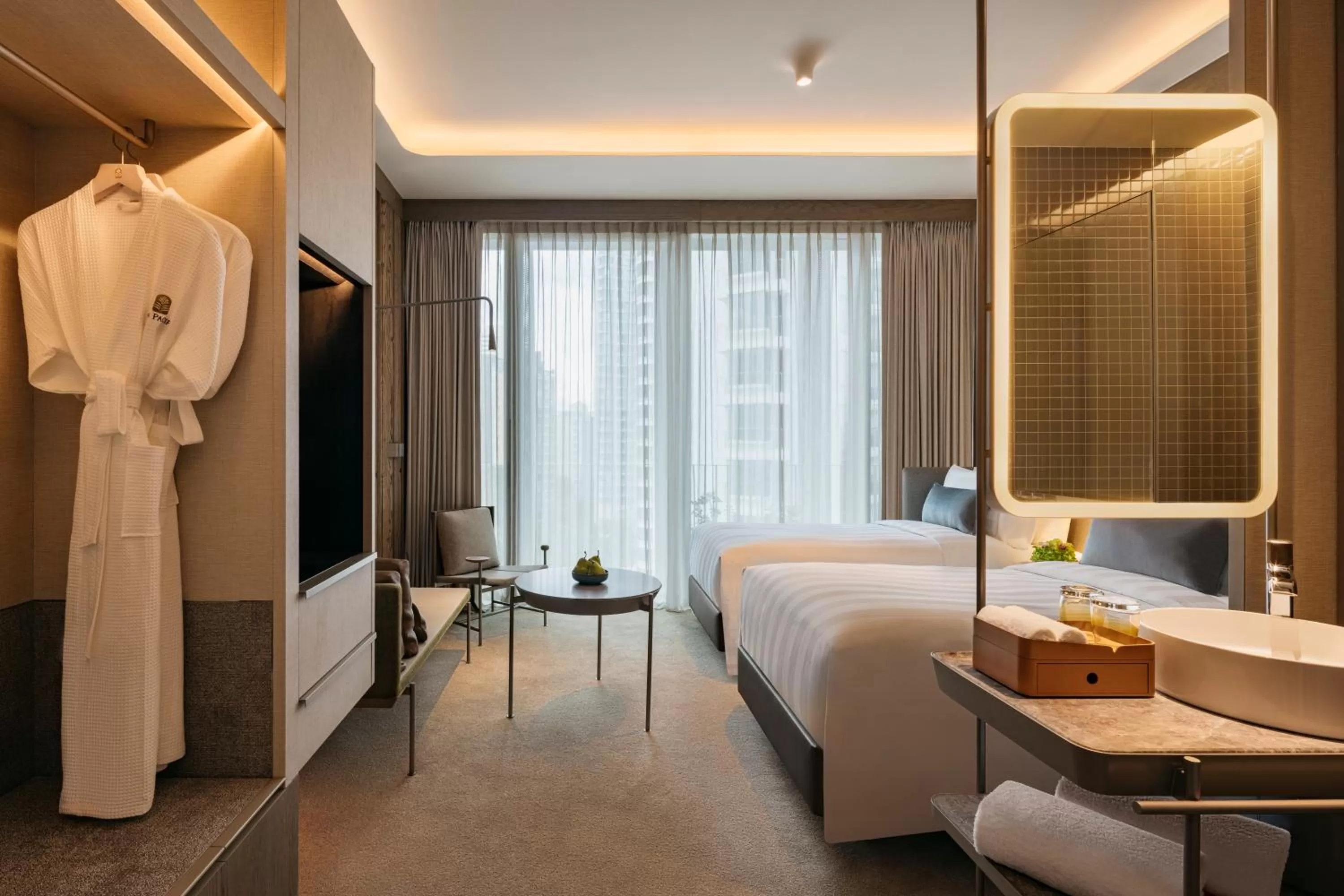 Bed in Pan Pacific Orchard