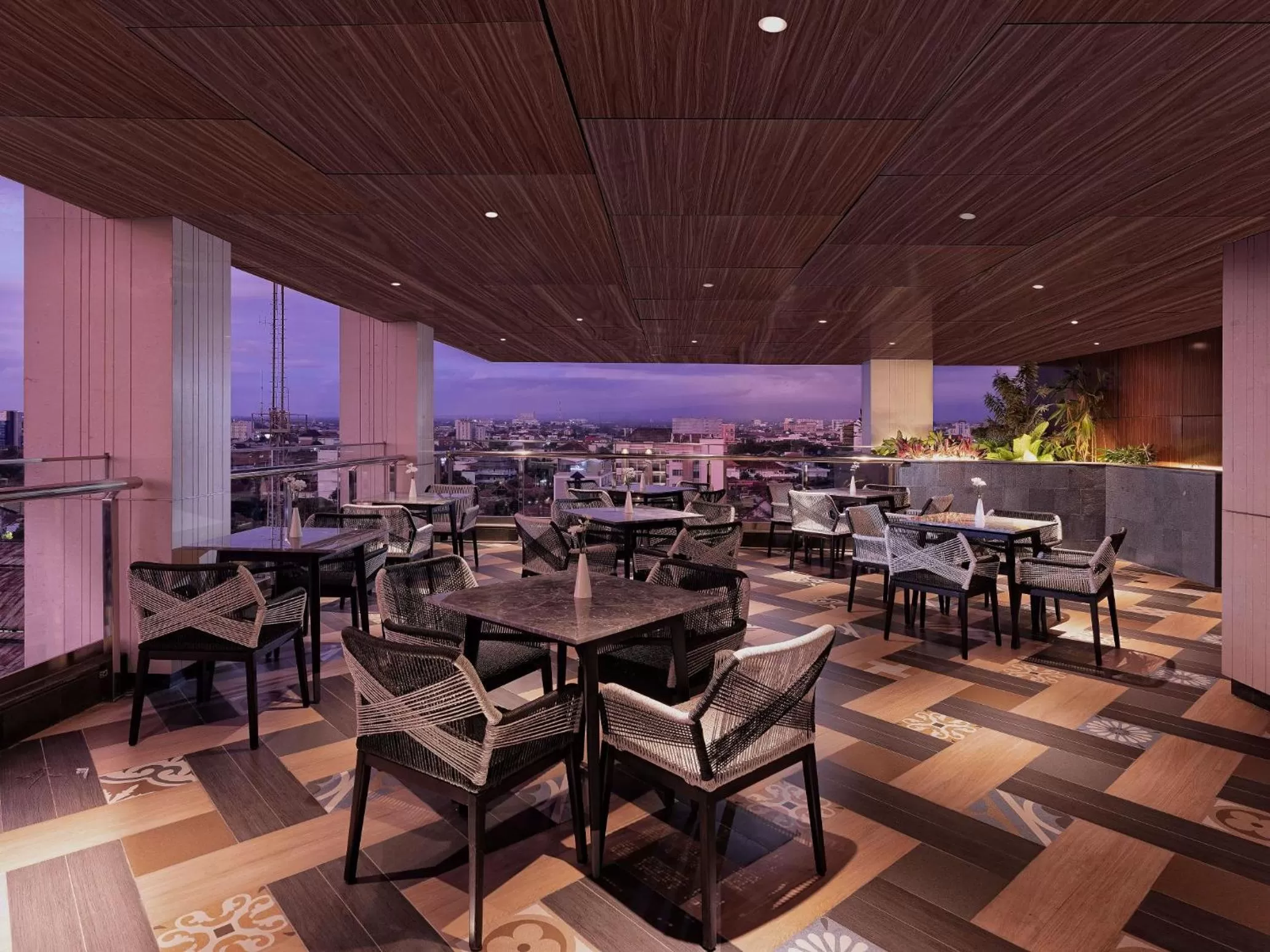 Restaurant/places to eat in Royal Malioboro by ASTON