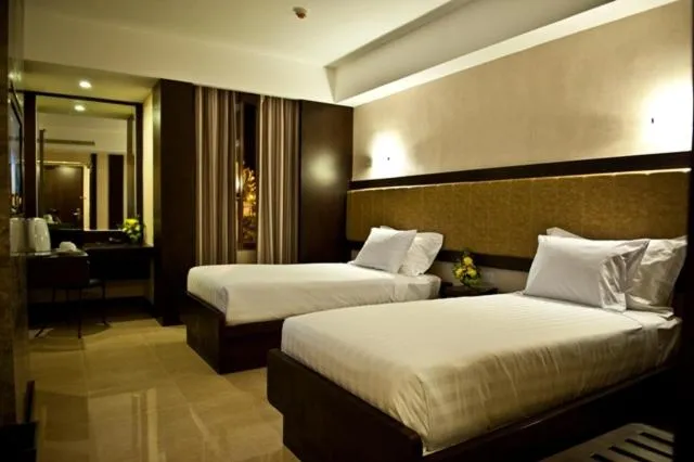 Bedroom, Bed in Crown Victoria Hotel Tulungagung