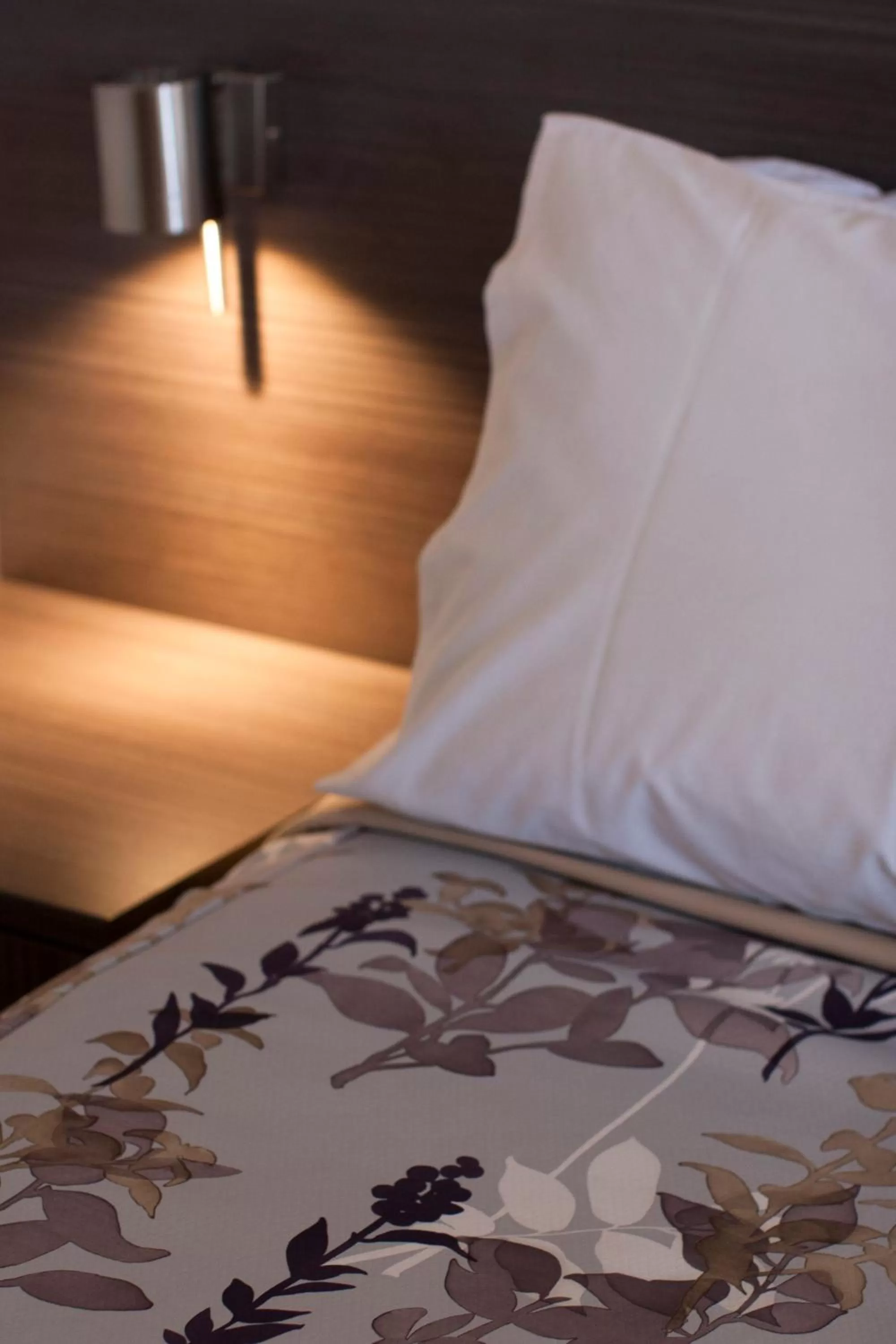 Bed in Narellan Motor Inn