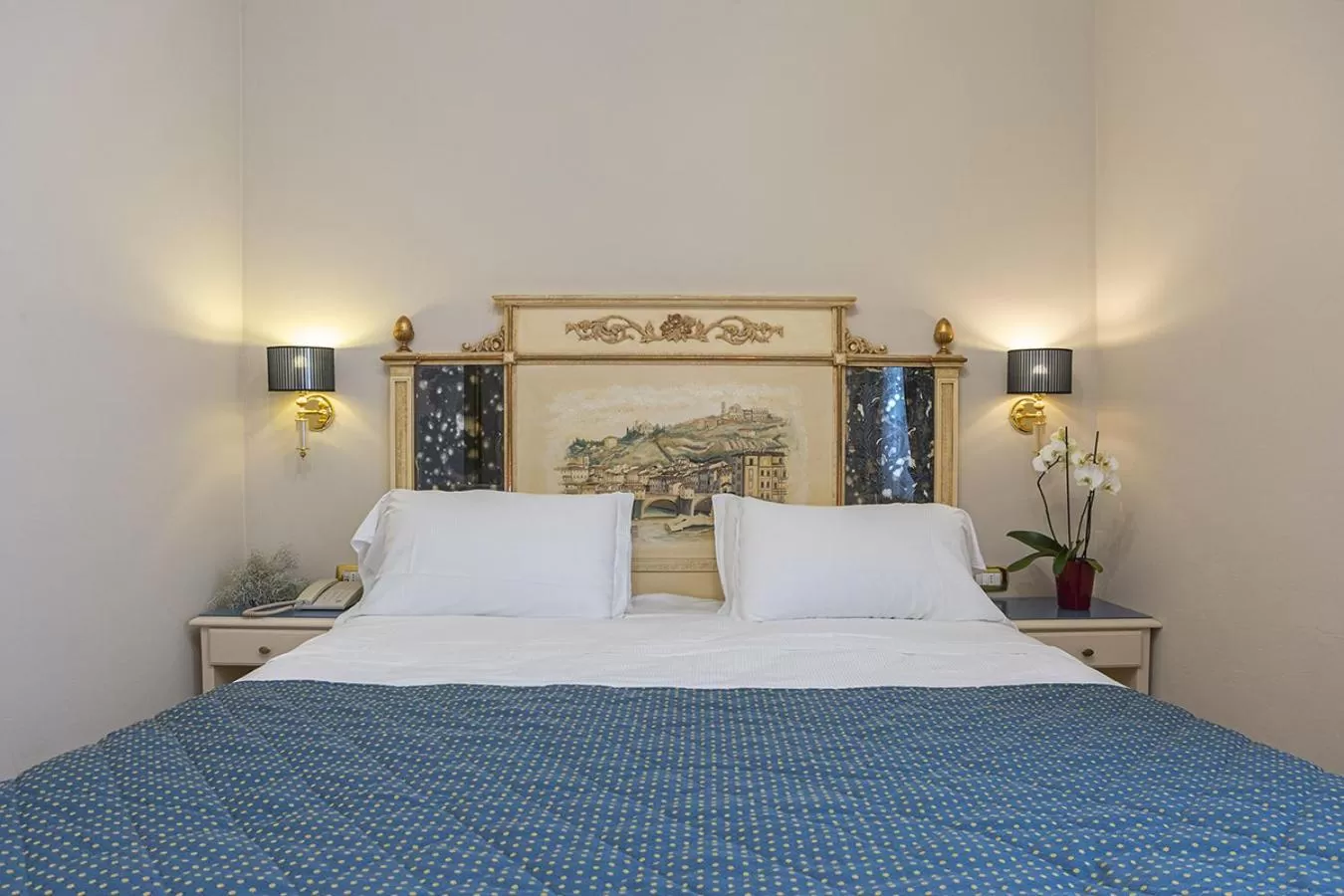 Photo of the whole room, Bed in Hotel Donatello