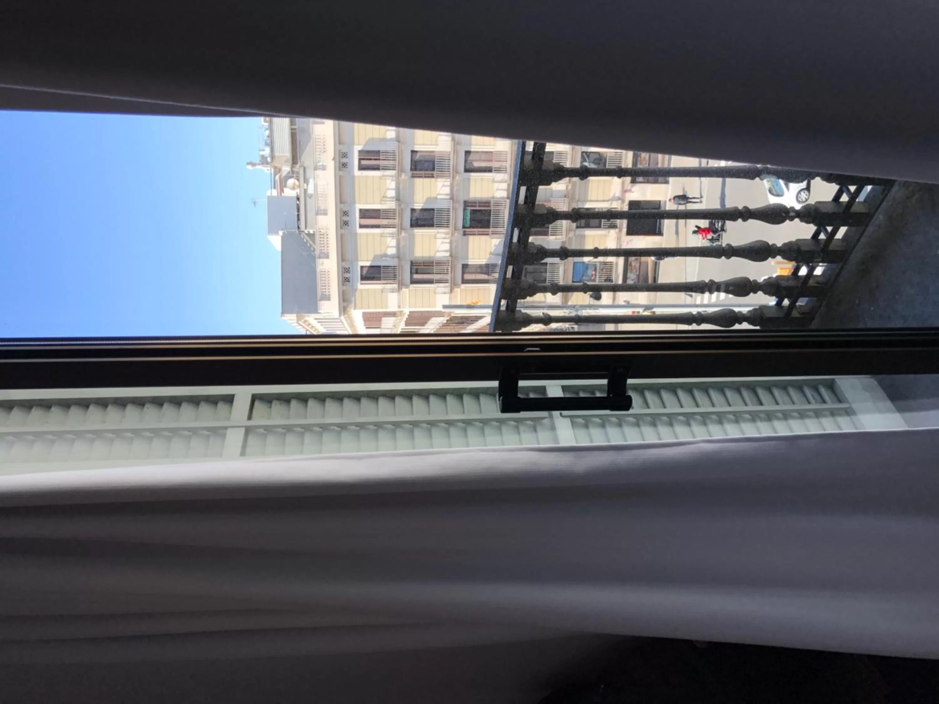 Street view in Chic & Basic Lemon Boutique Hotel