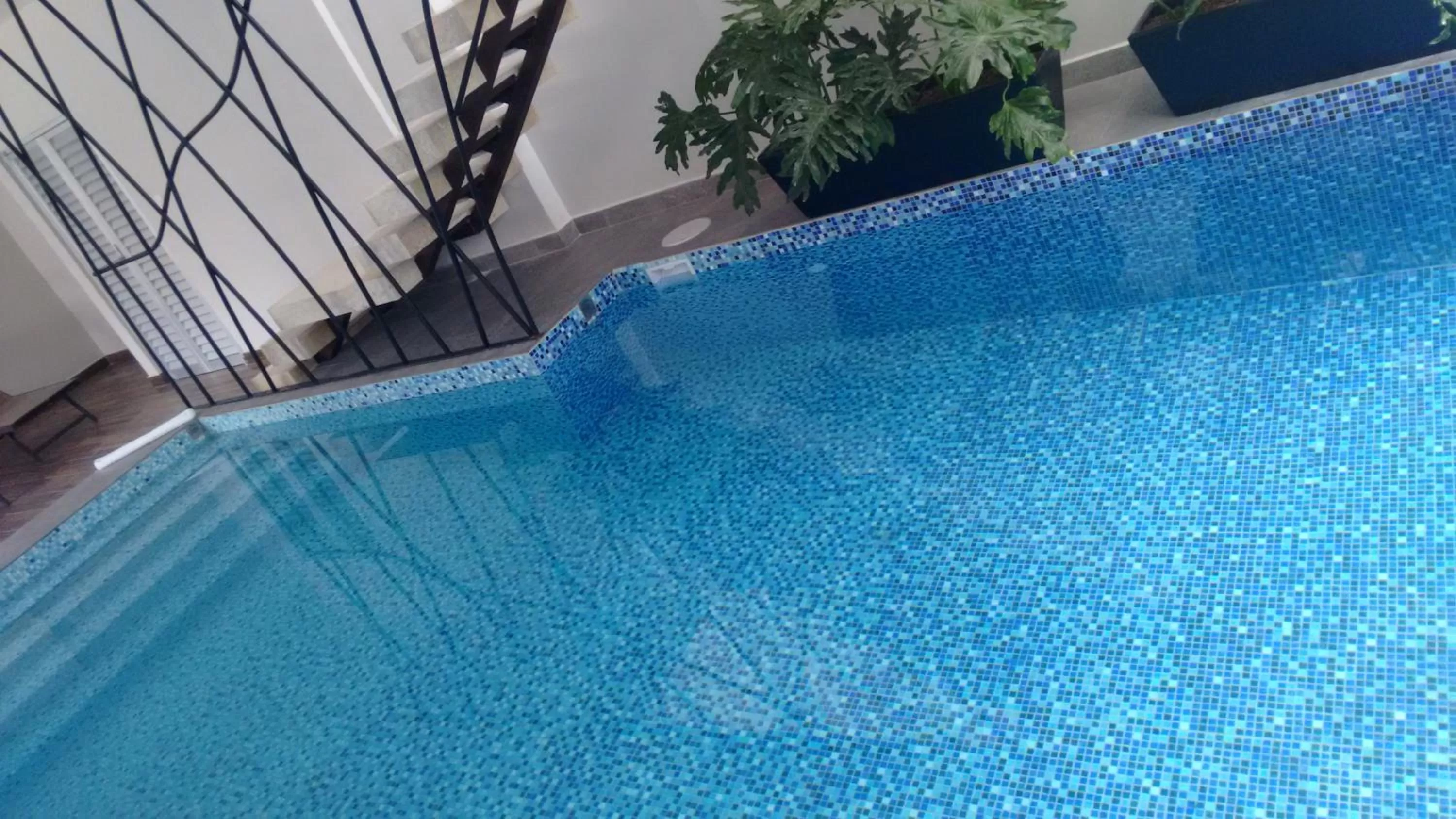 Swimming pool in Hotel 5 de Mayo