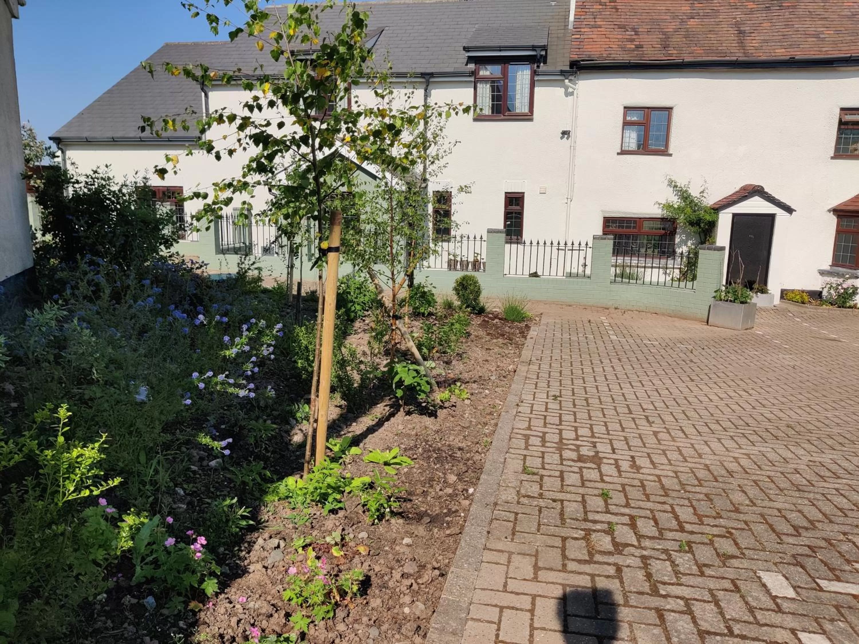 Facade/entrance, Property Building in Hanley House