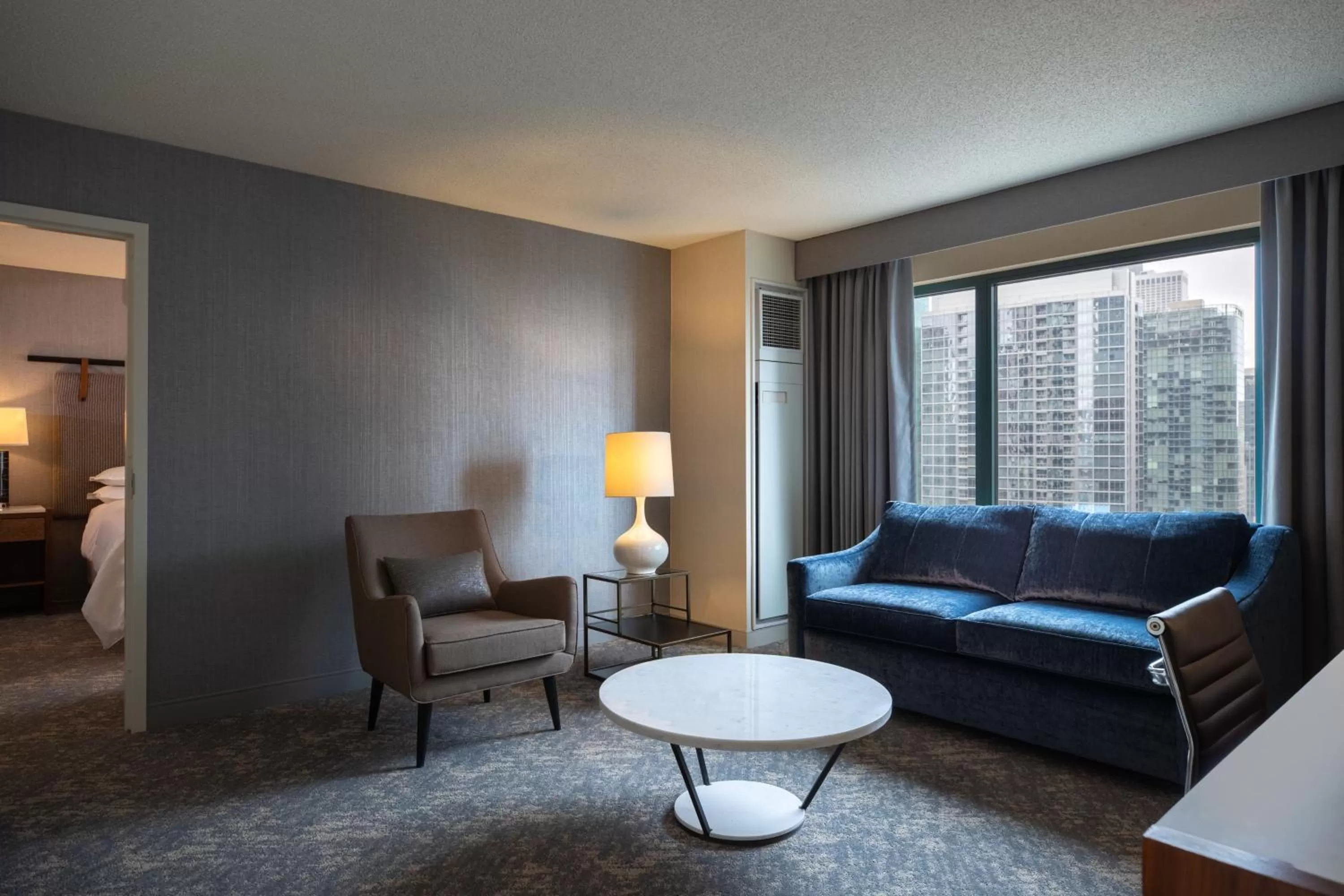 Bedroom in Sheraton Grand Chicago Riverwalk