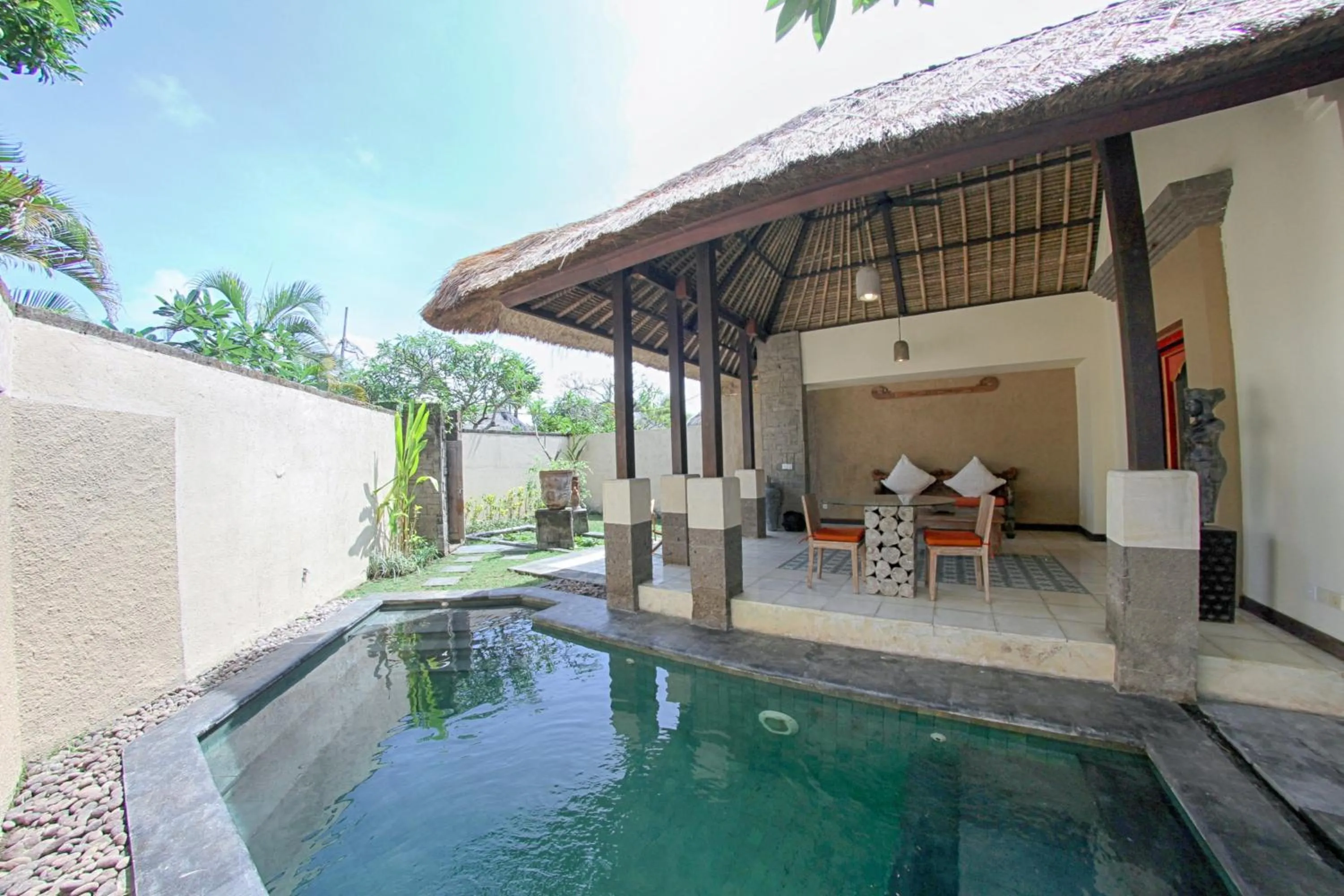 Property building in Visakha Sanur by Puri Signatures