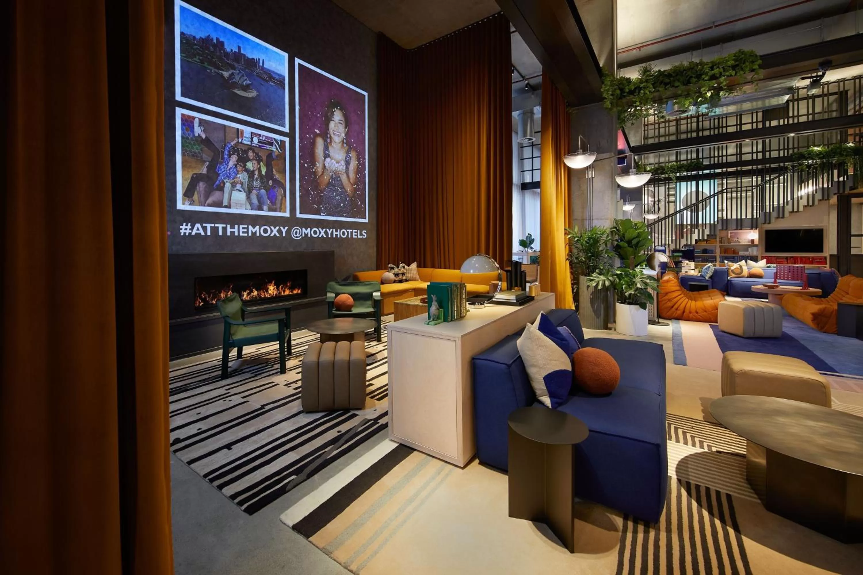 Lobby or reception in Moxy Sydney Airport