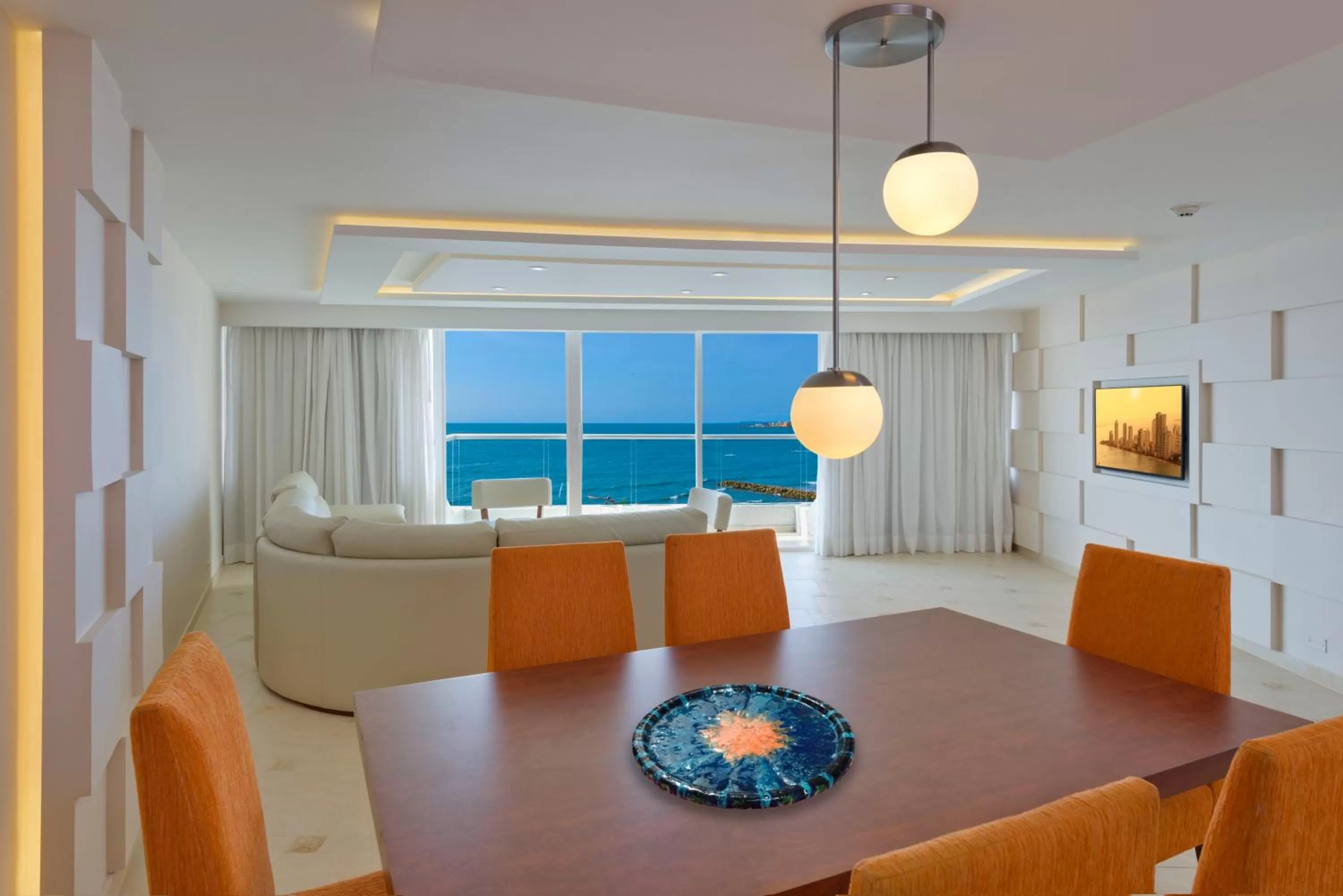 Photo of the whole room in Hotel Dann Cartagena