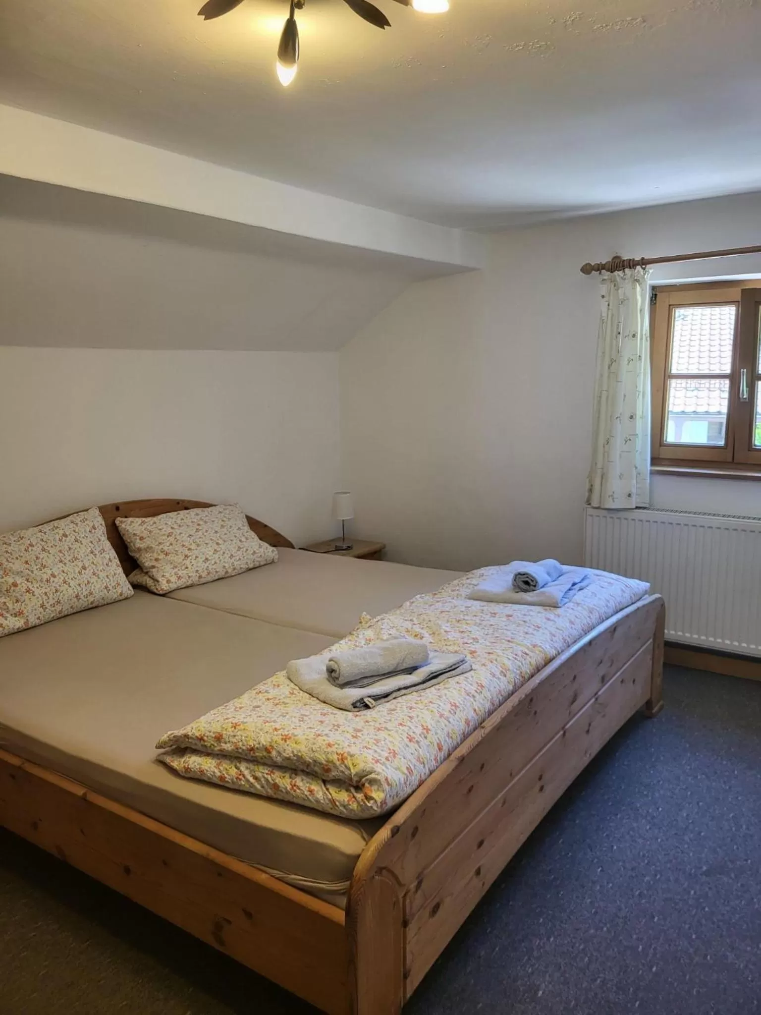 Bed in Gasthaus Staufenbrücke