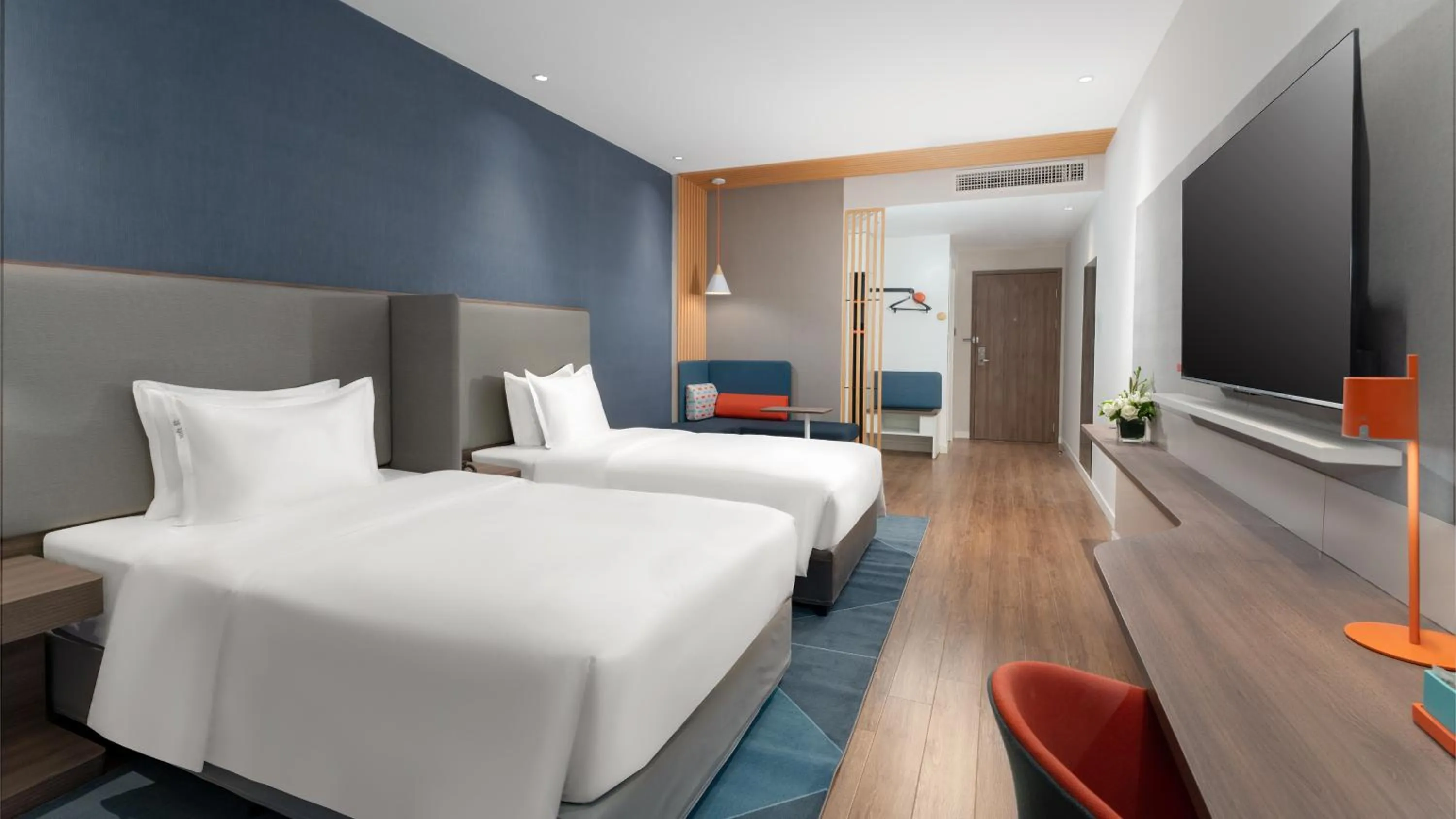 Bed in Holiday Inn Express Kunming Panlong by IHG