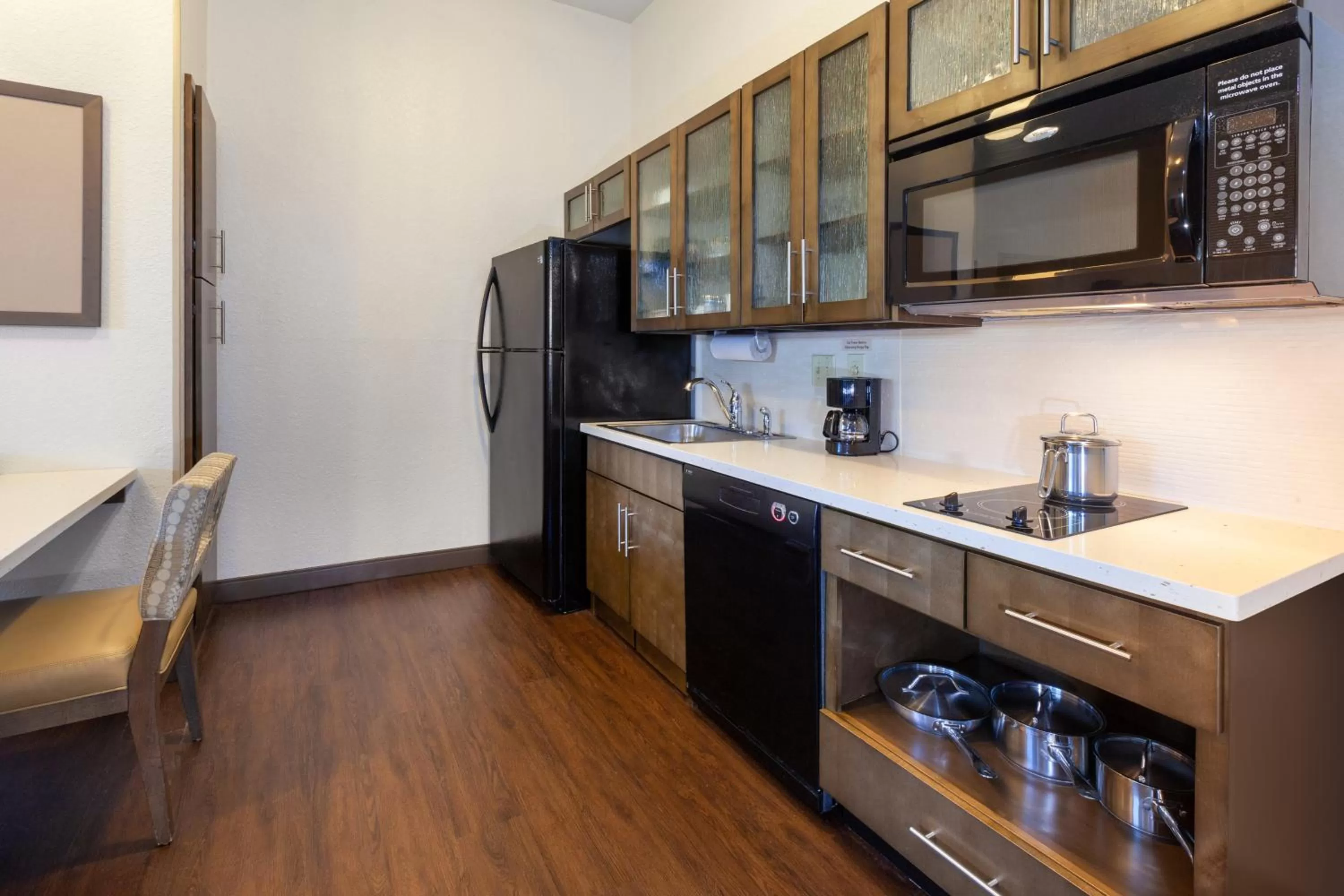 Candlewood Suites-West Springfield by IHG