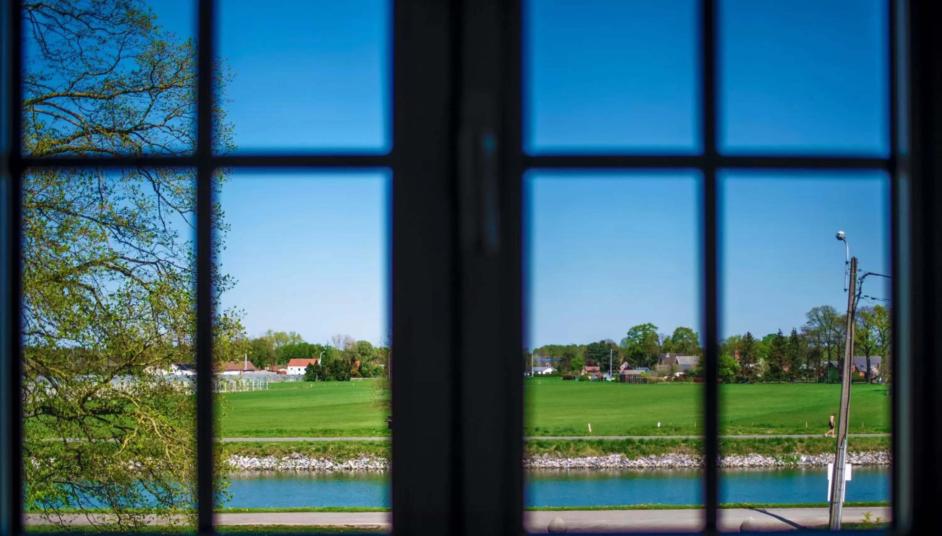 Area and facilities in Aquarand