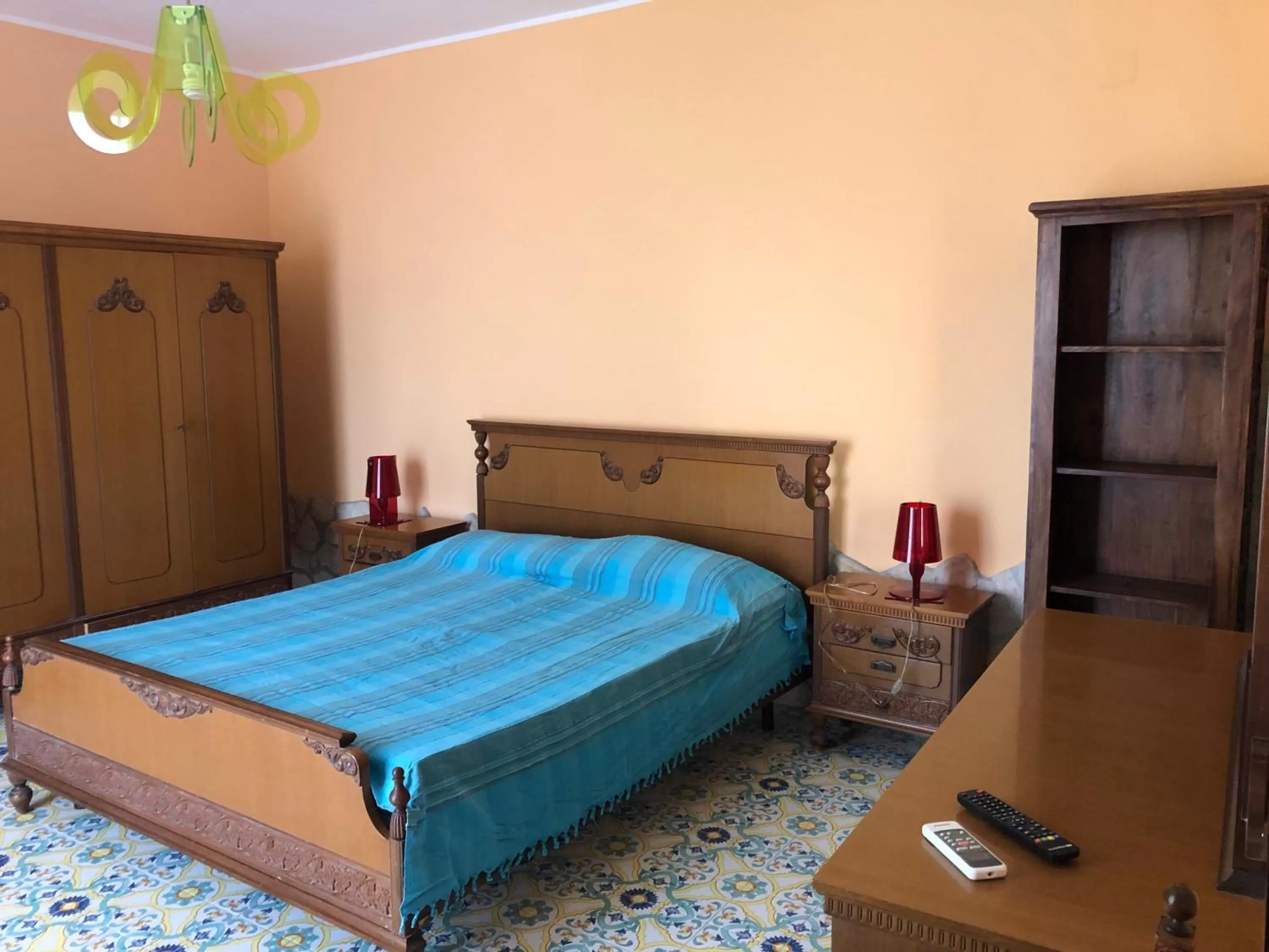 Bed in B&B Villa zia Febronia