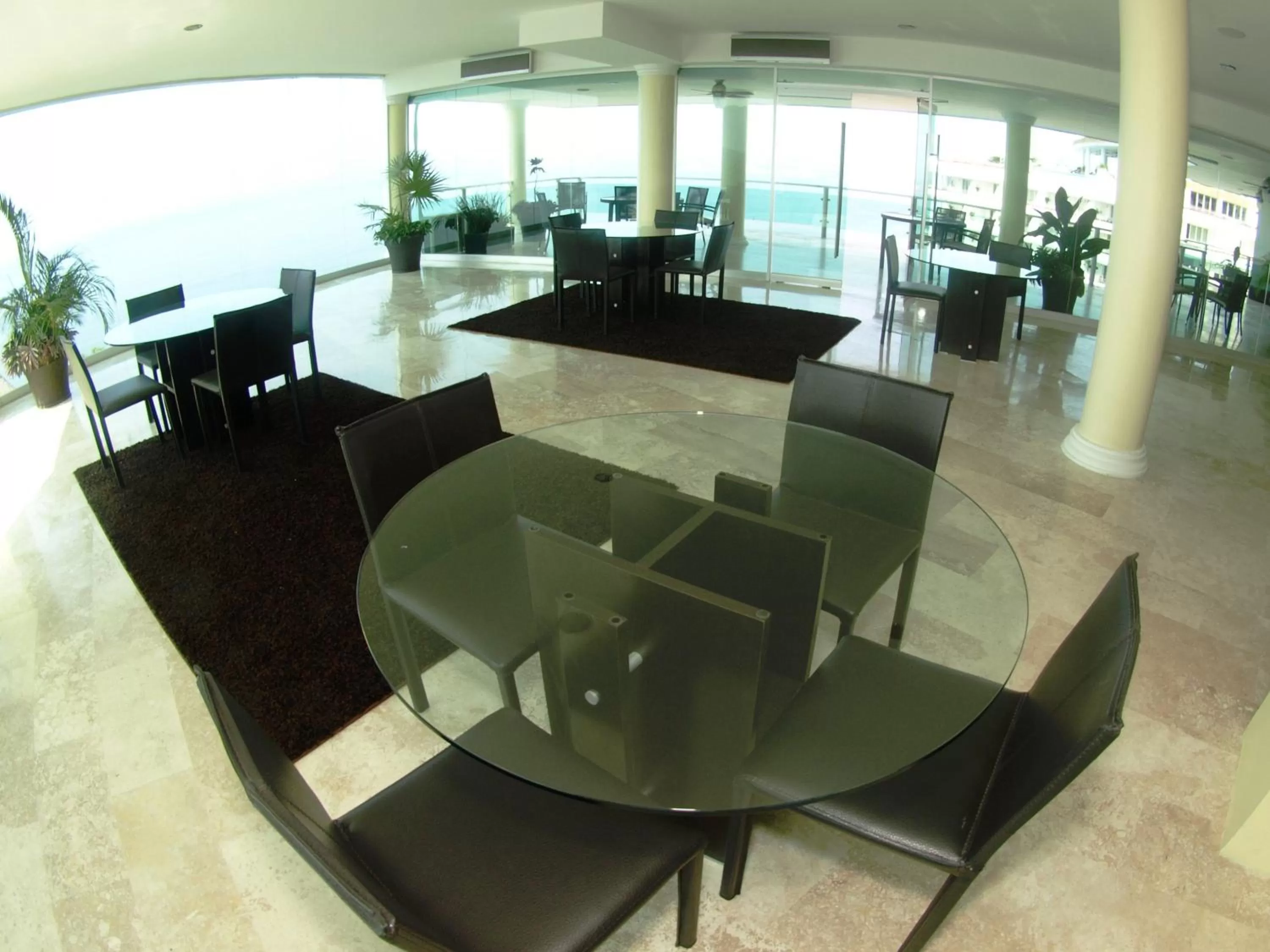 Restaurant/places to eat in Mondavi