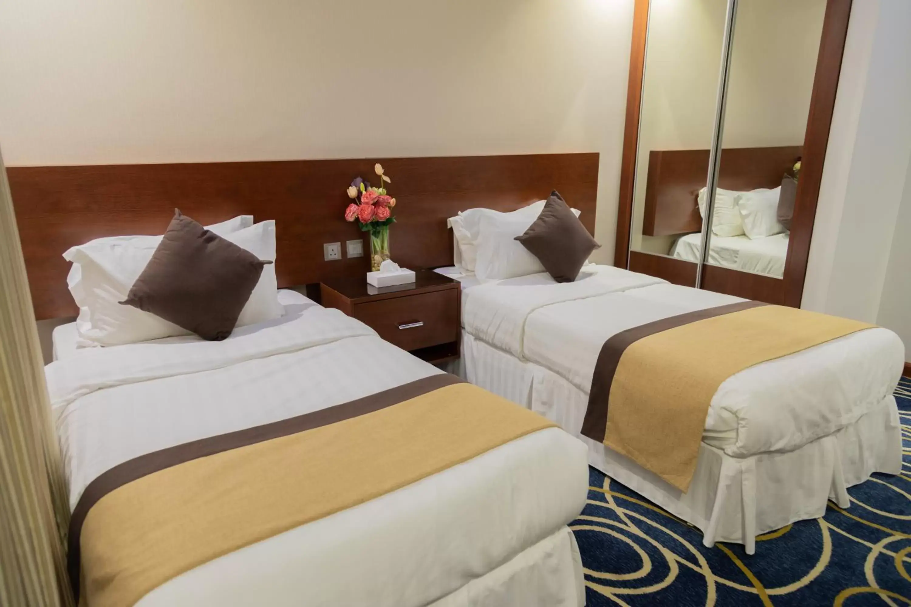 Standard Twin Room in Carawan Hotel Jeddah - فندق كروان جدة Standard Twin Room in Carawan Hotel Jeddah - فندق كروان جدة