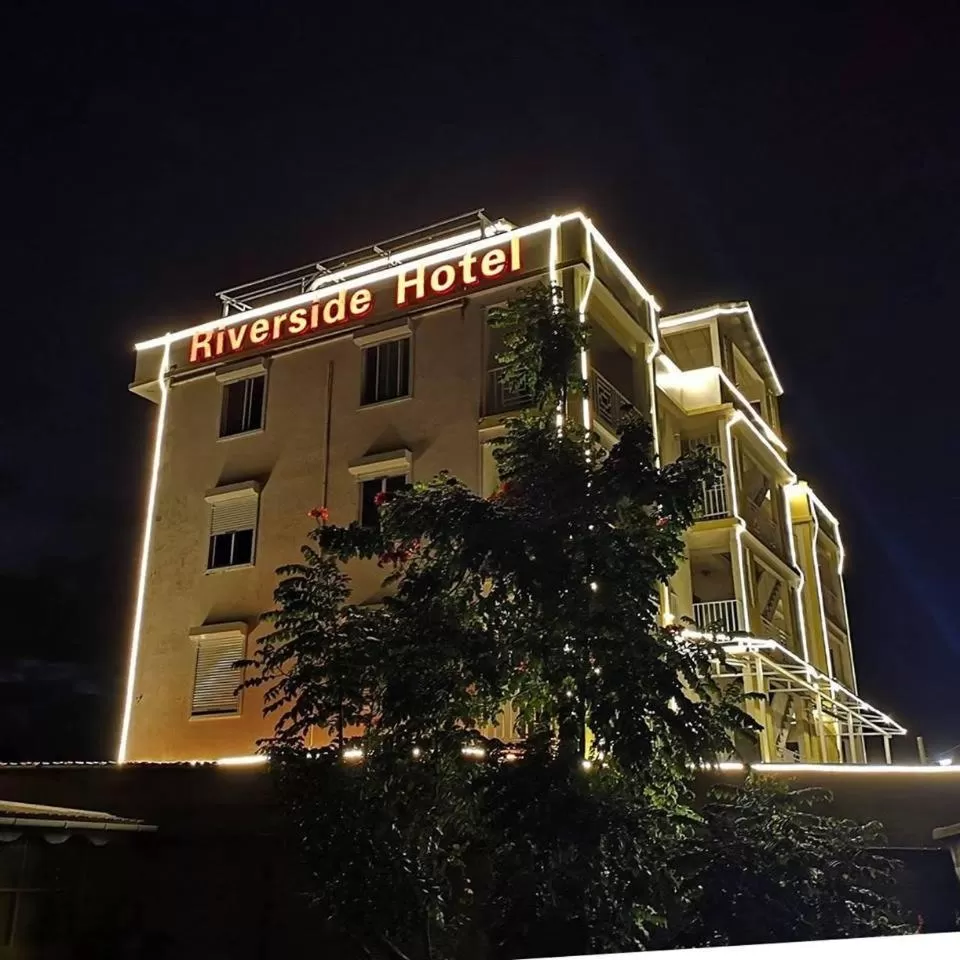 Property building in Riverside Hotel