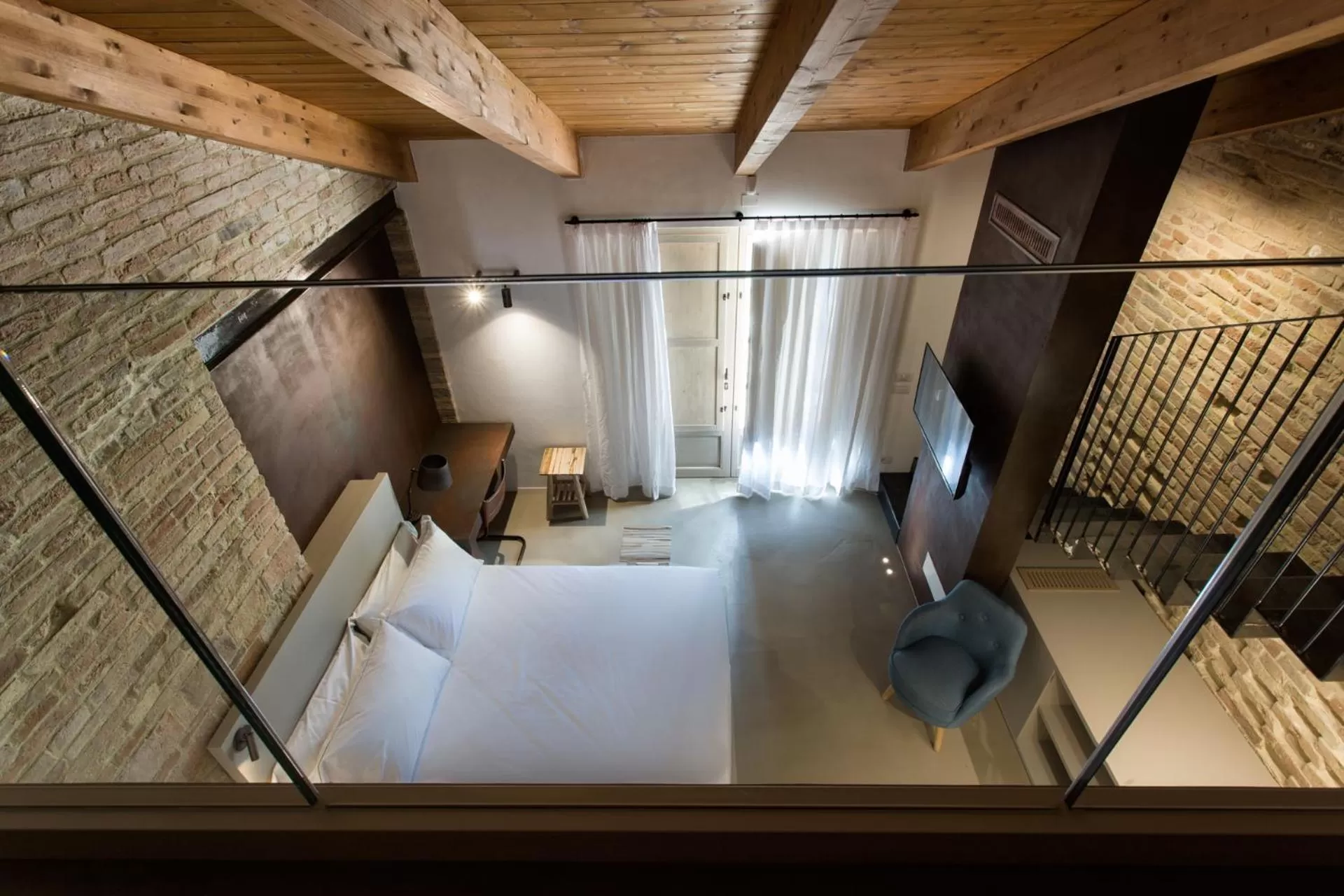 Photo of the whole room in Terra di Gradara