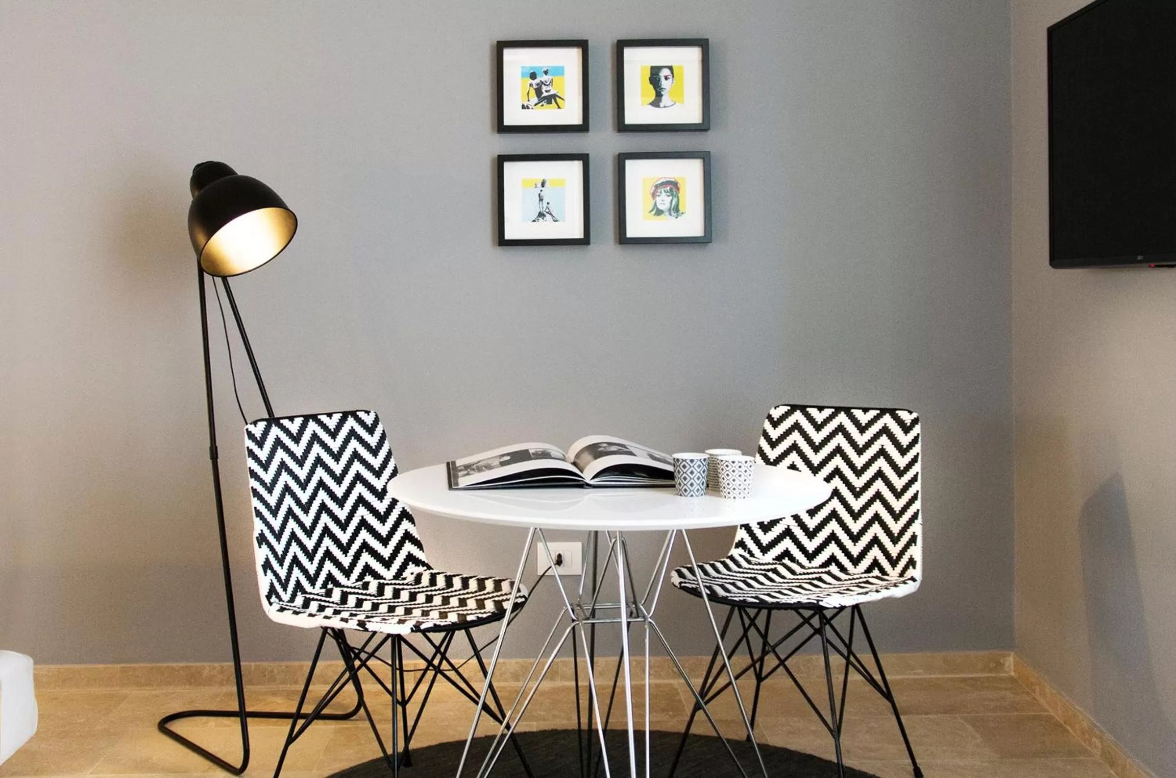 TV and multimedia in CinqueSuites Ortigia