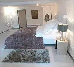 Bedroom, Bed in Elements Hotel