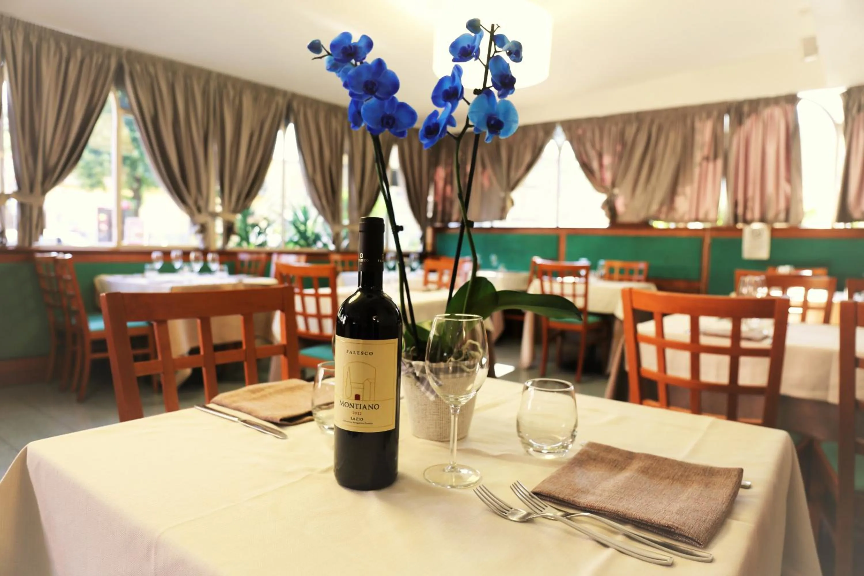 Restaurant/places to eat in Hotel Ristorante Umbria
