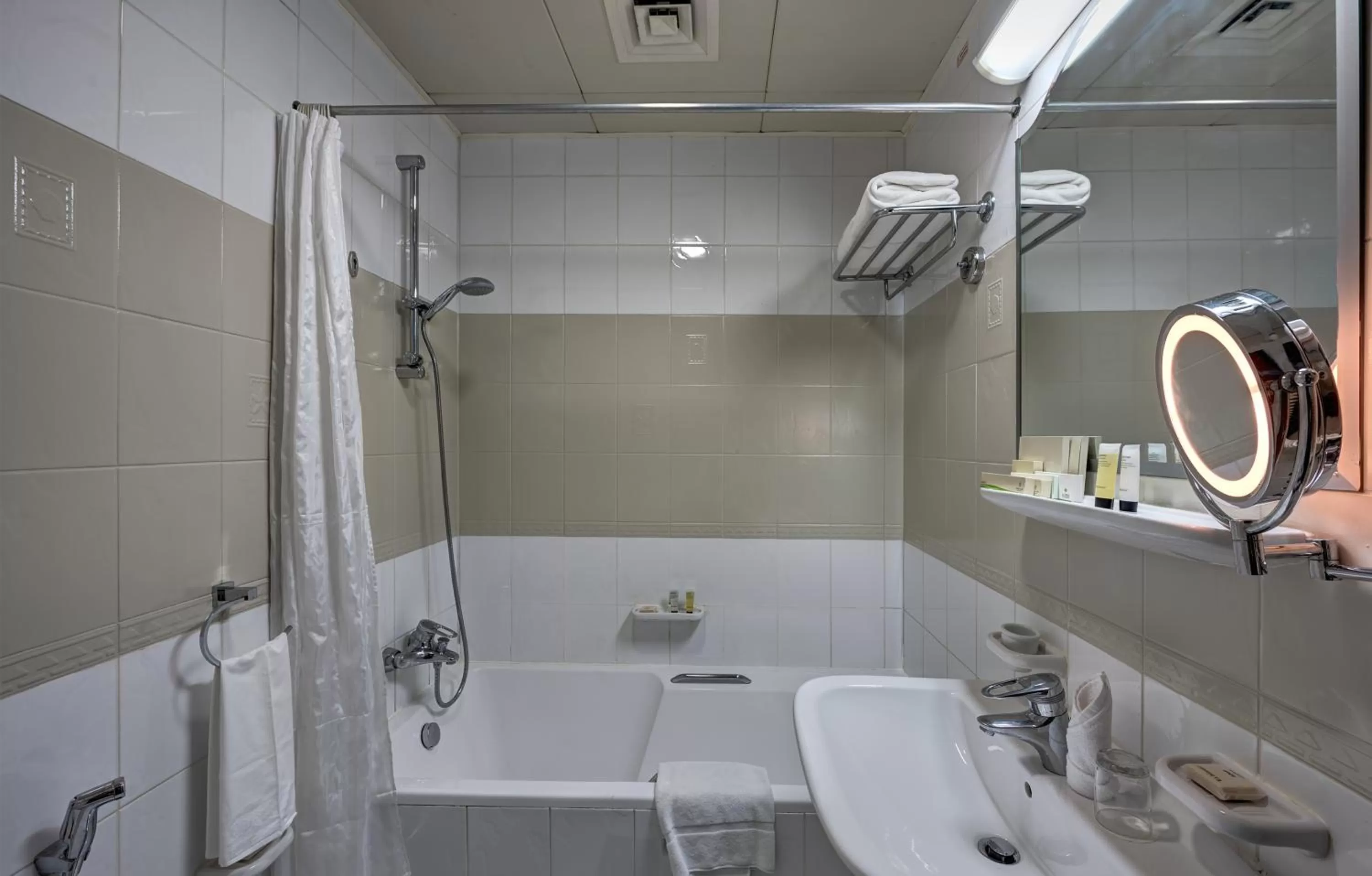 Bathroom in Al Nakheel Hotel Apartments Abu Dhabi