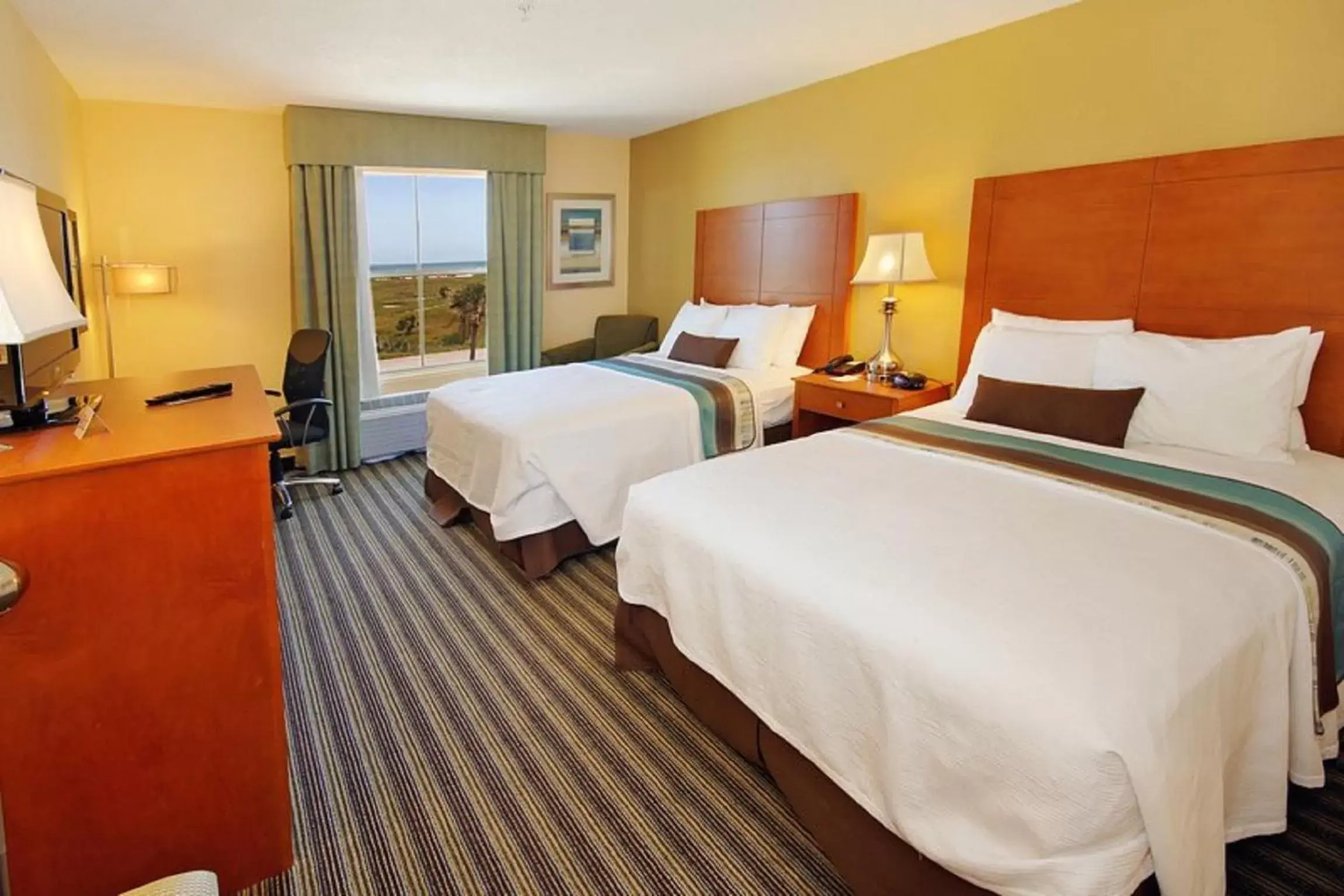 Queen Room with Two Queen Beds and Roll-In Shower - Disability Access/Non-Smoking in Best Western Plus Seawall Inn & Suites by the Beach Queen Room with Two Queen Beds and Roll-In Shower - Disability Access/Non-Smoking in Best Western Plus Seawall Inn & Suites by the Beach
