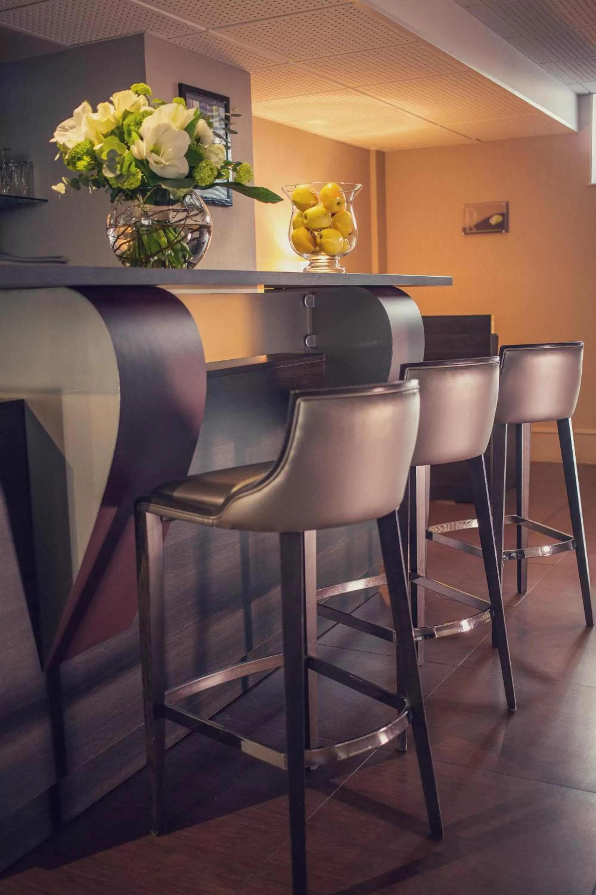 Lounge or bar in Best Western Plus Richelieu