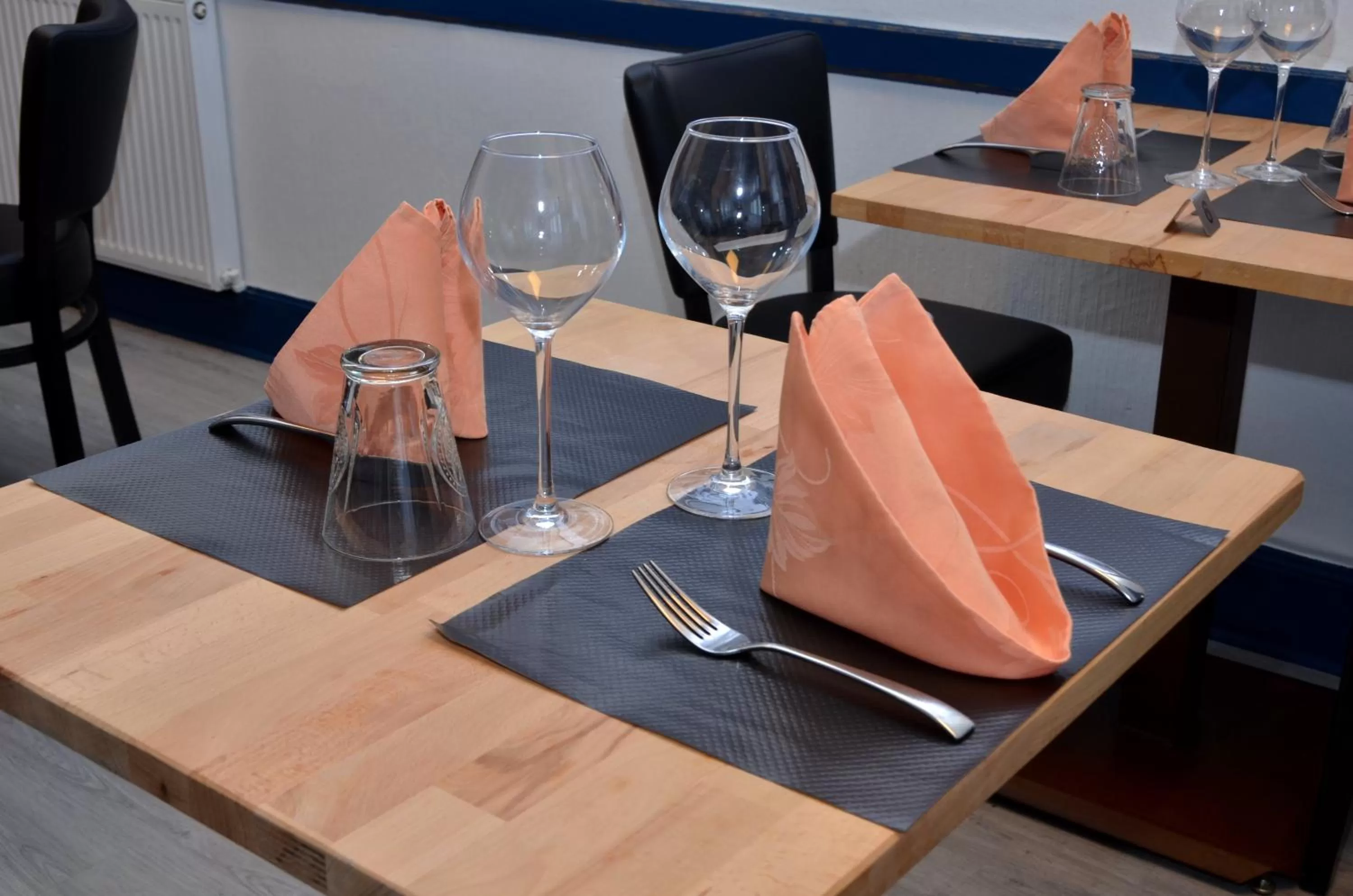 Restaurant/Places to Eat in Aux Lys d'Or