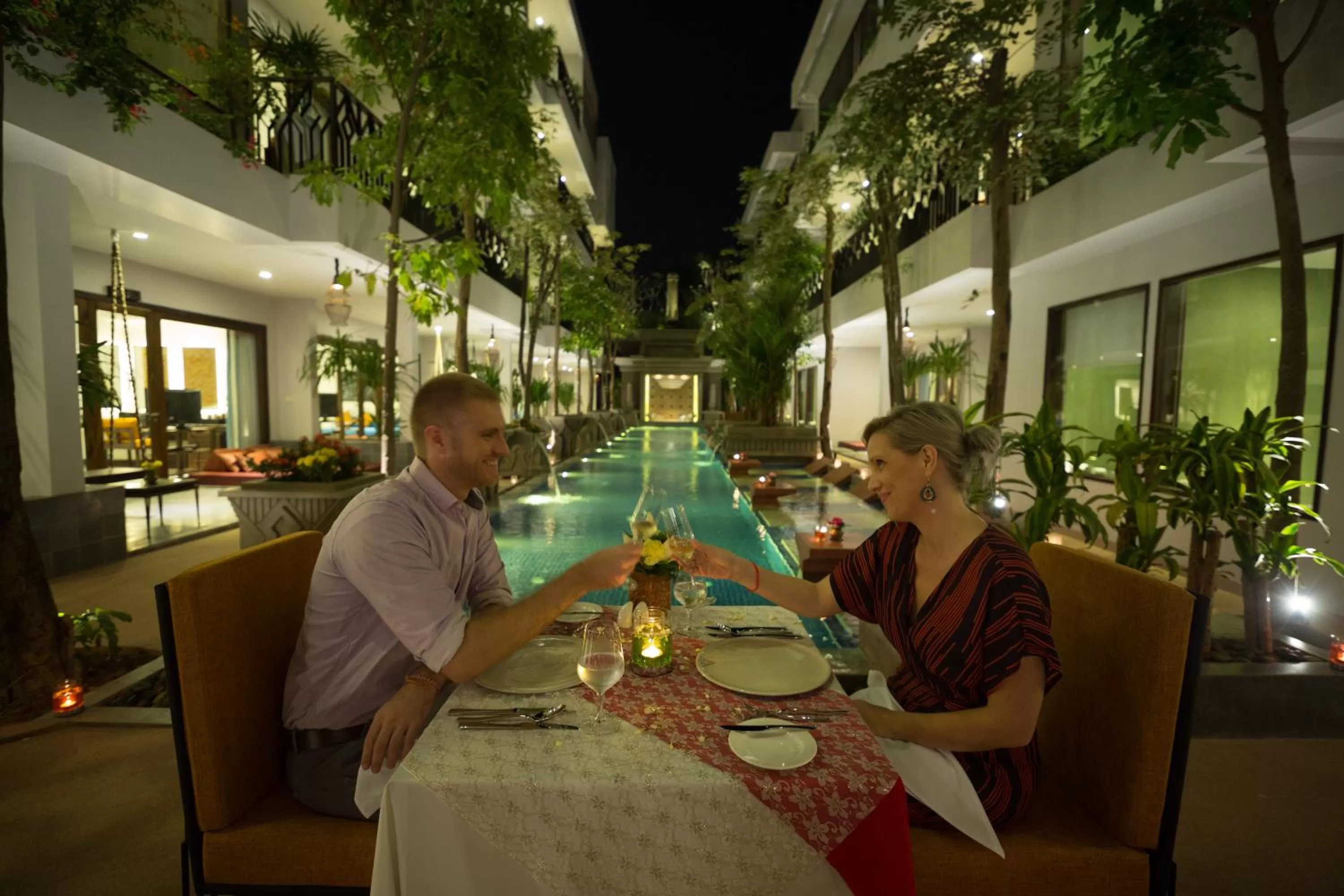 Restaurant/places to eat in Golden Temple Retreat