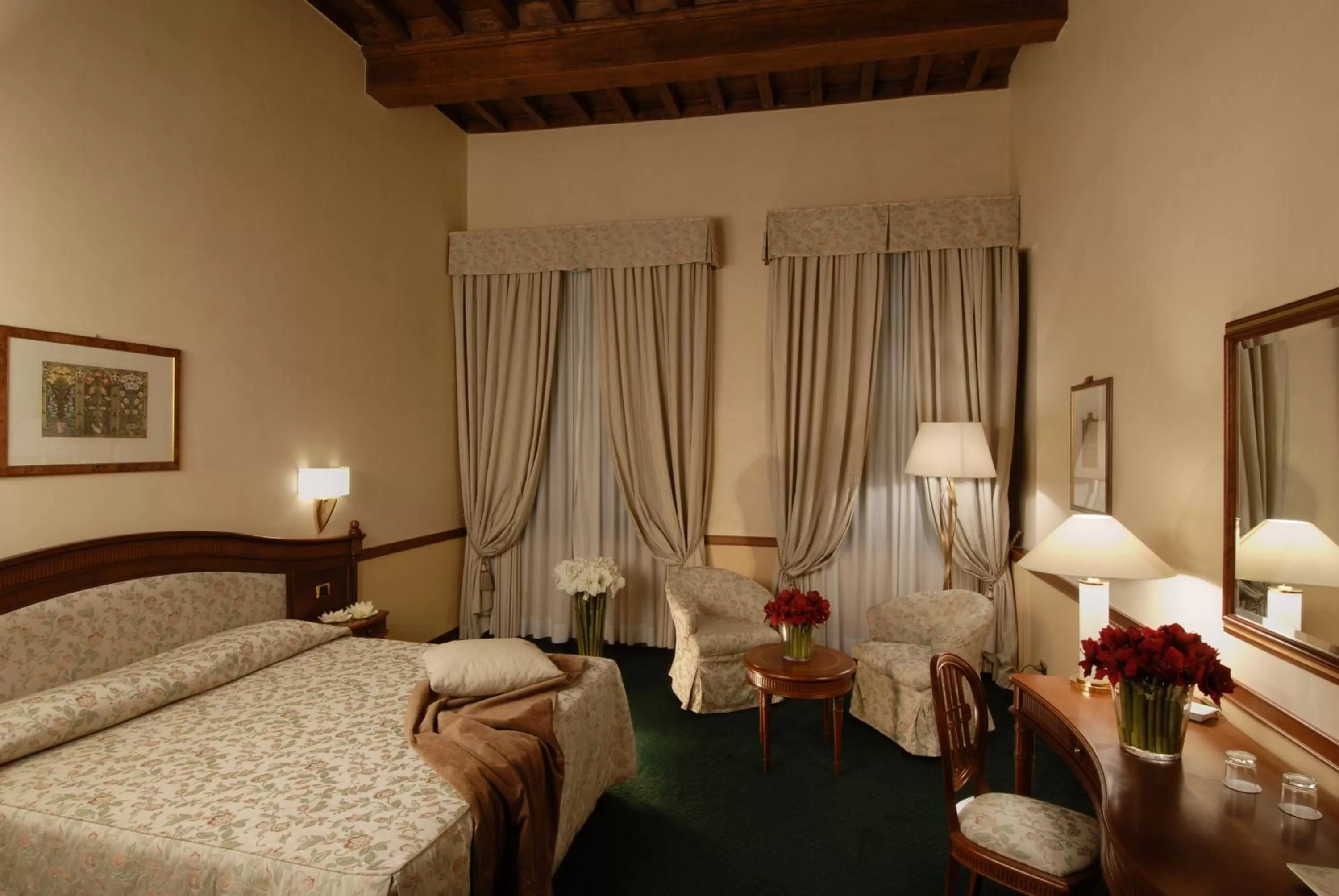 Photo of the whole room, Bed in Hotel degli Orafi
