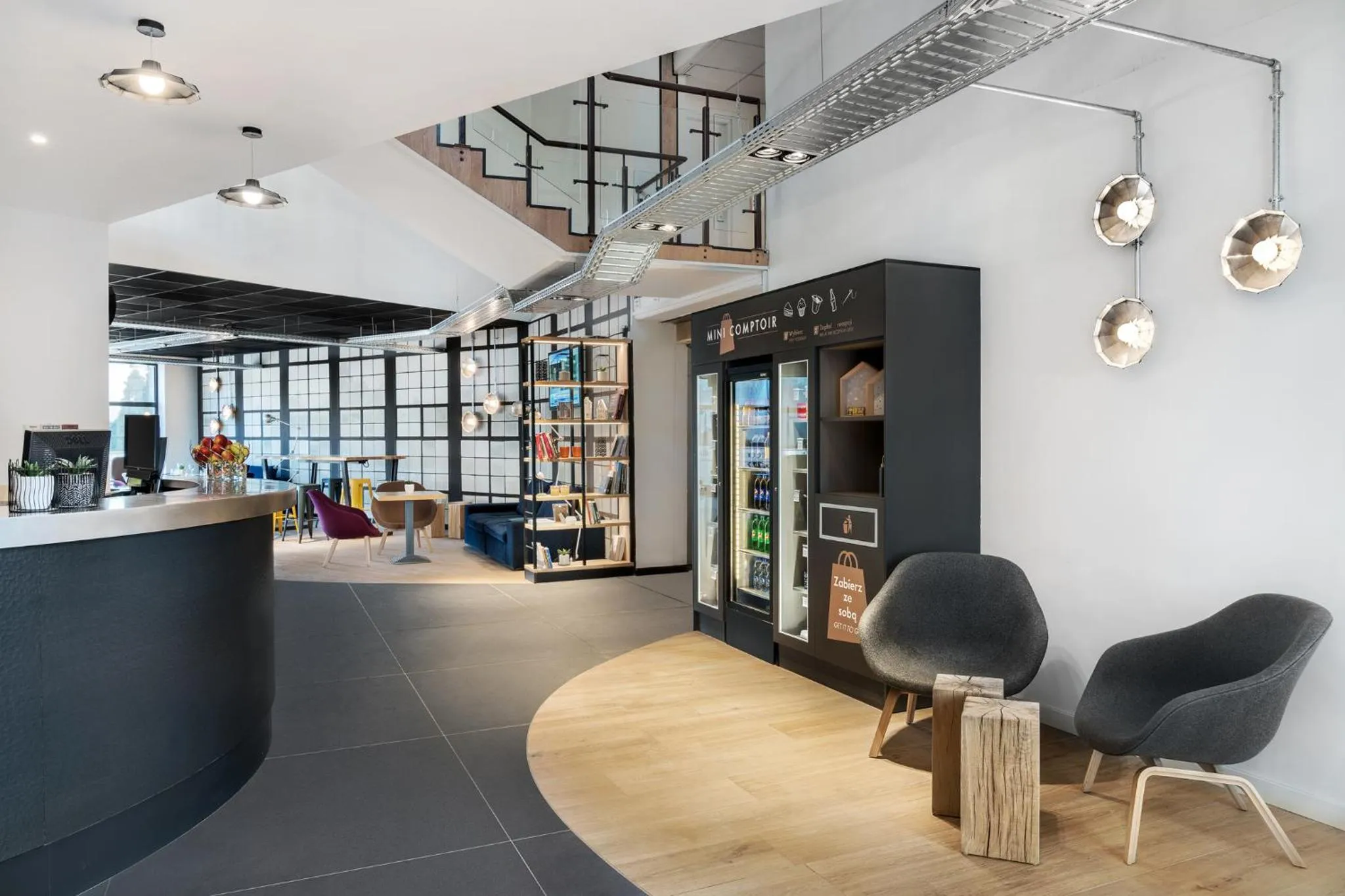 Lobby or reception in Campanile Katowice