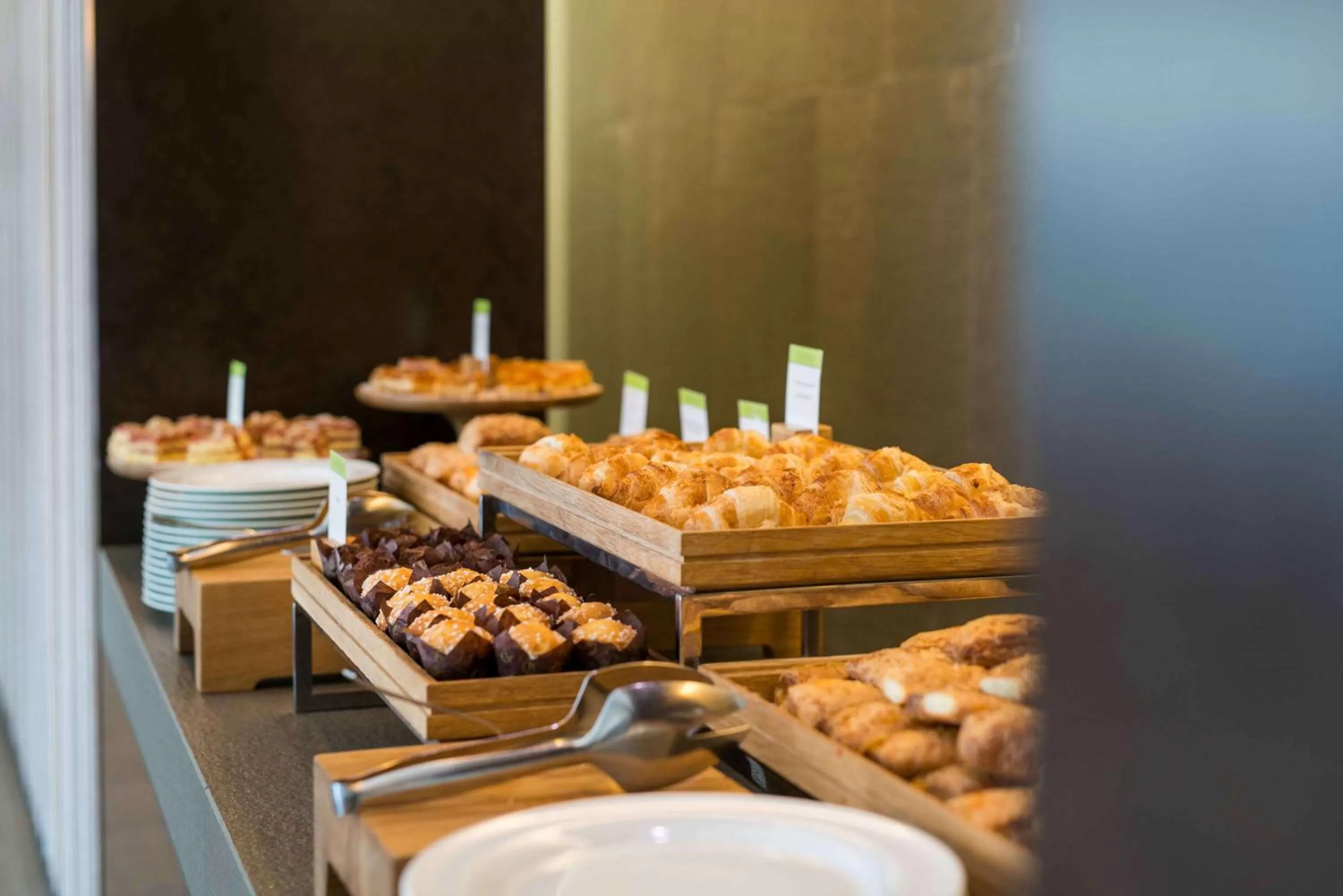 Dining area in DoubleTree by Hilton Hotel Venice - North