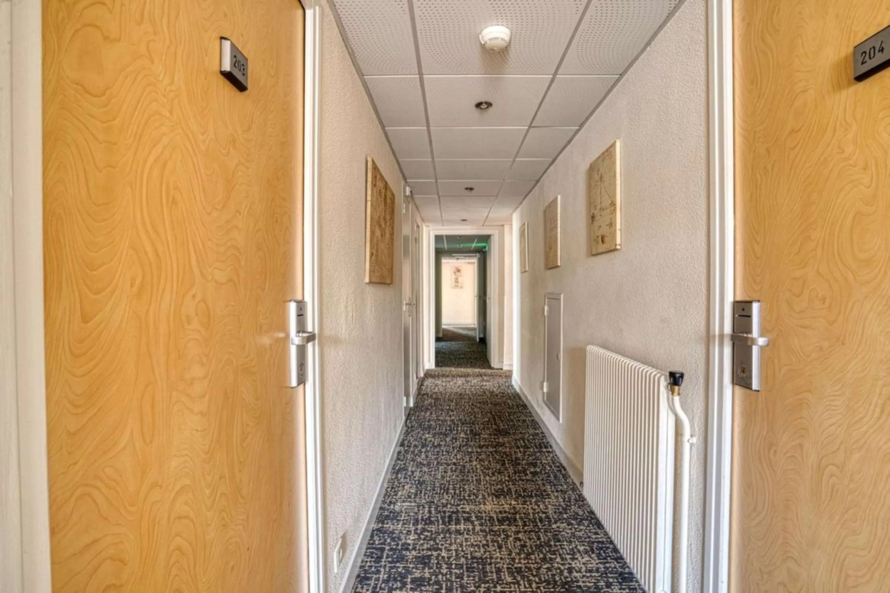 Lobby or reception in Best Western Le Vinci Loire Valley