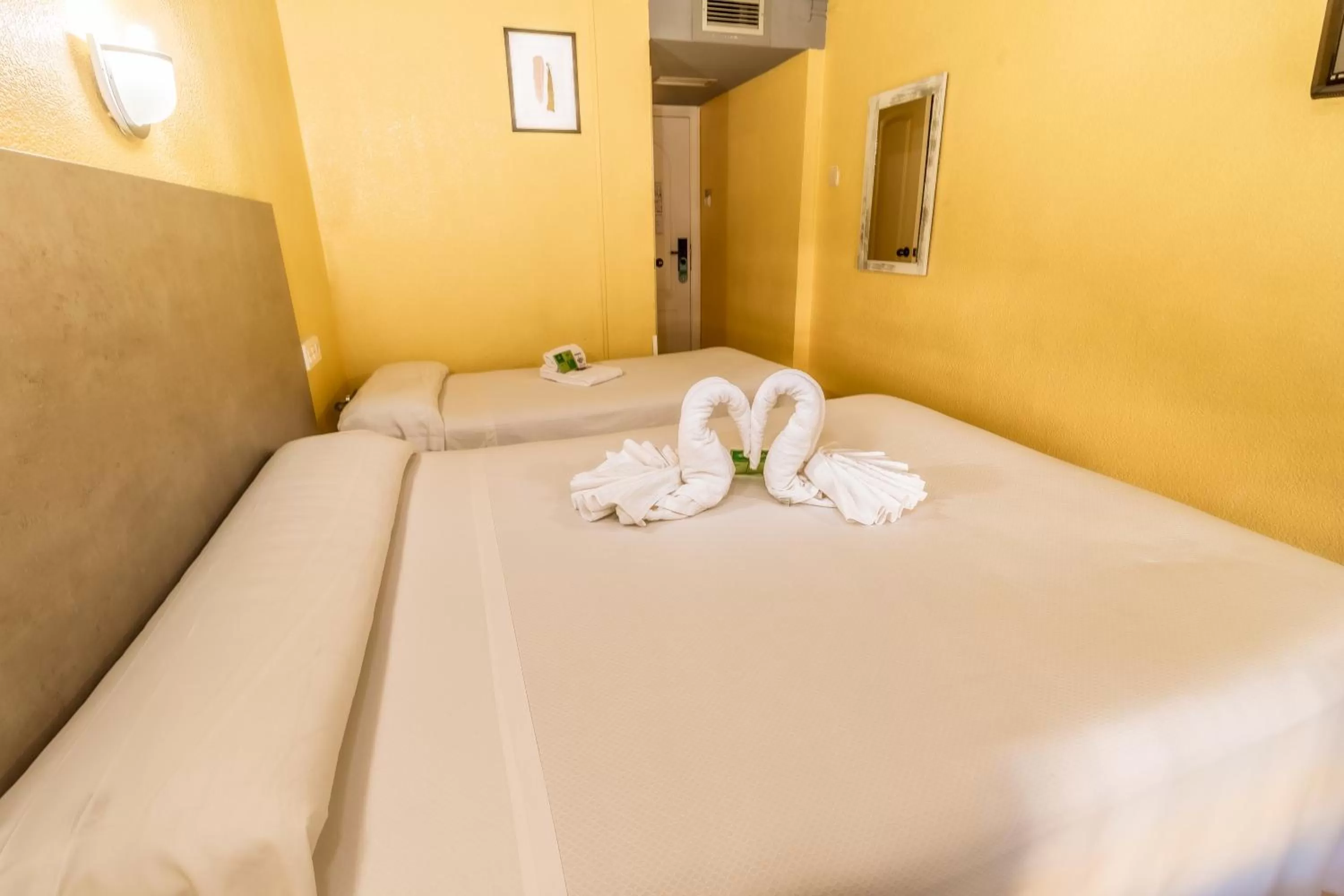 Bed in Hotel Universal Murcia