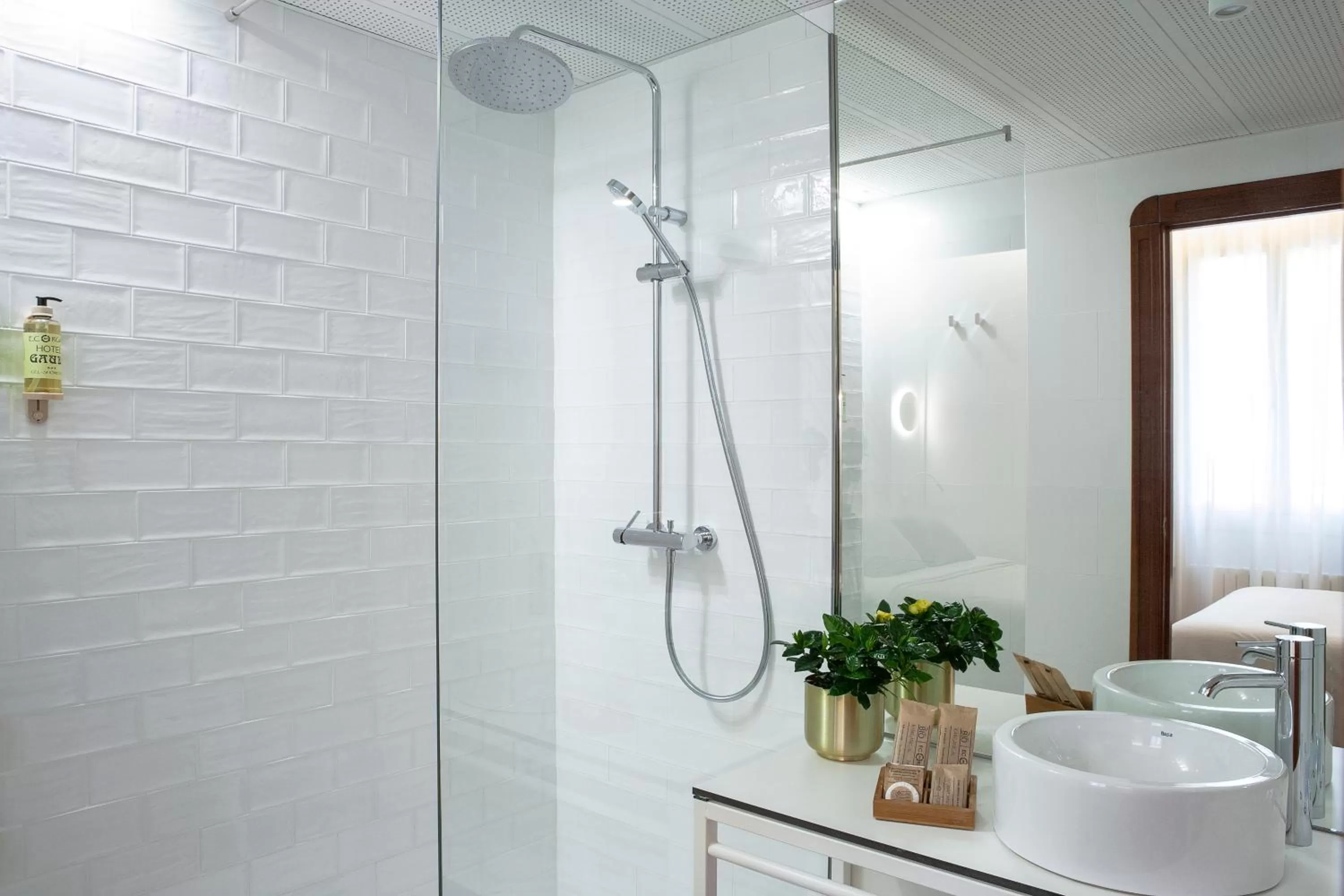 Bathroom in Gaudi Hotel