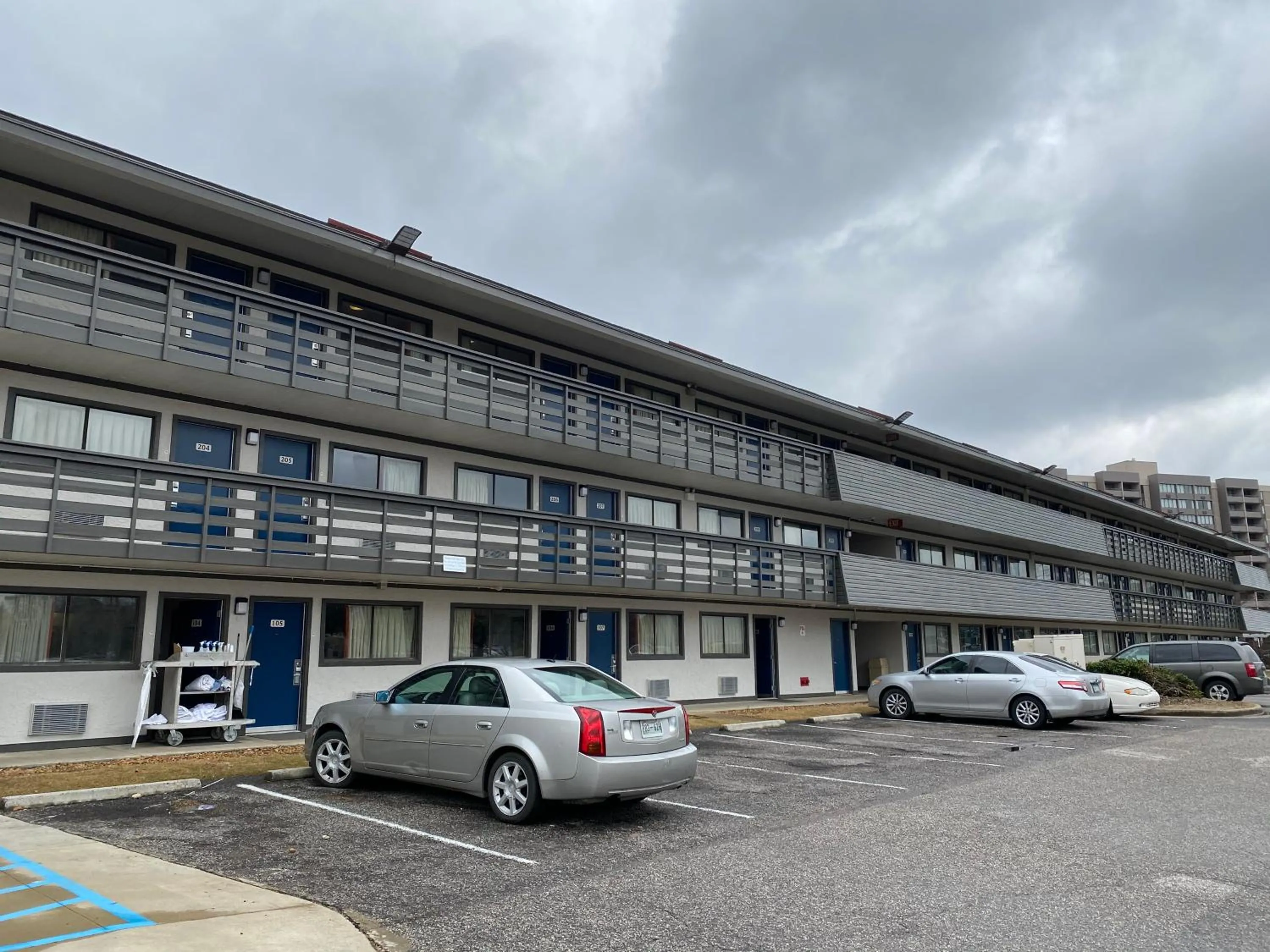 Property building in Motel 6-Memphis, TN - Downtown