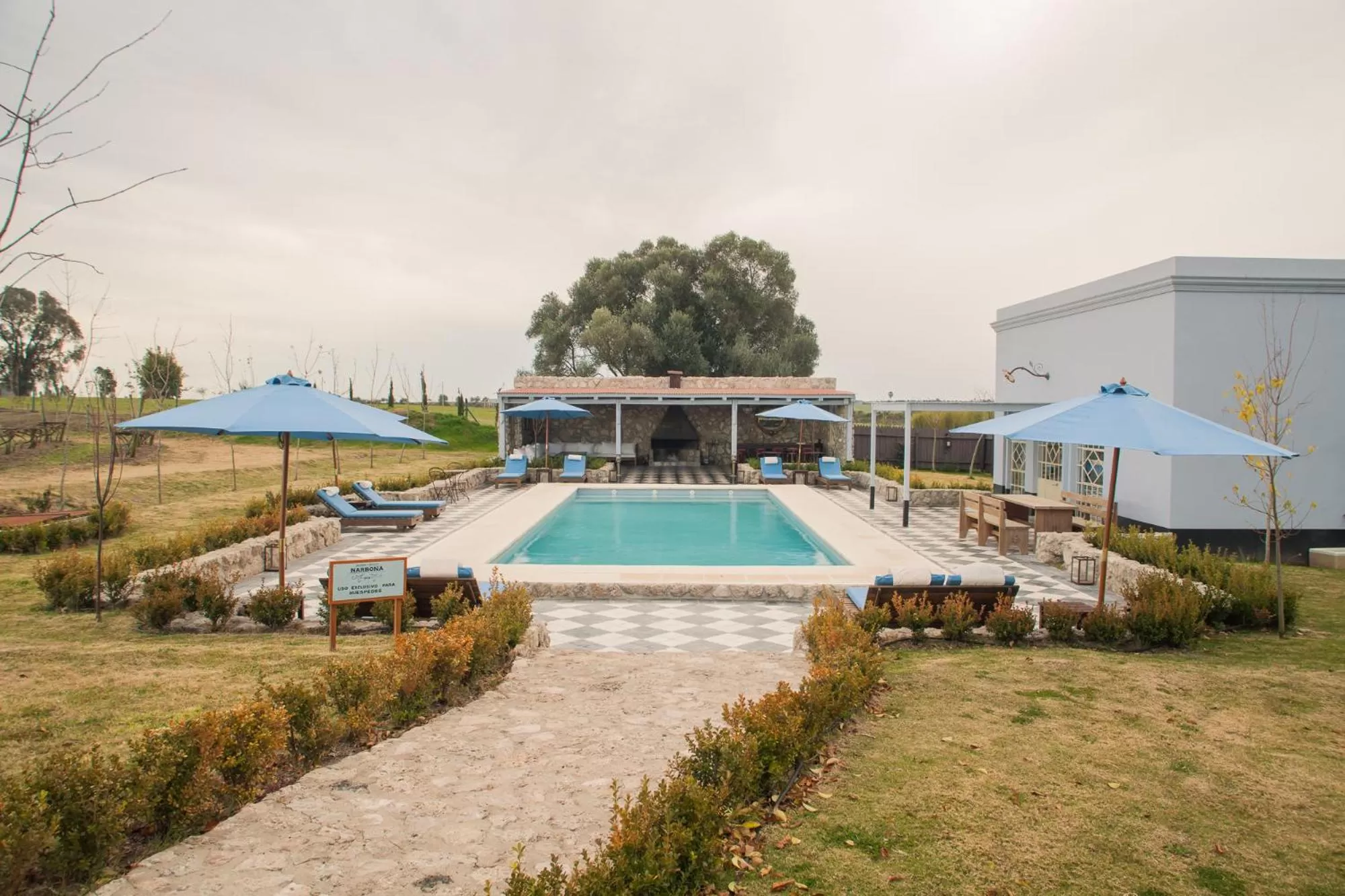 Swimming pool in Narbona Wine Lodge