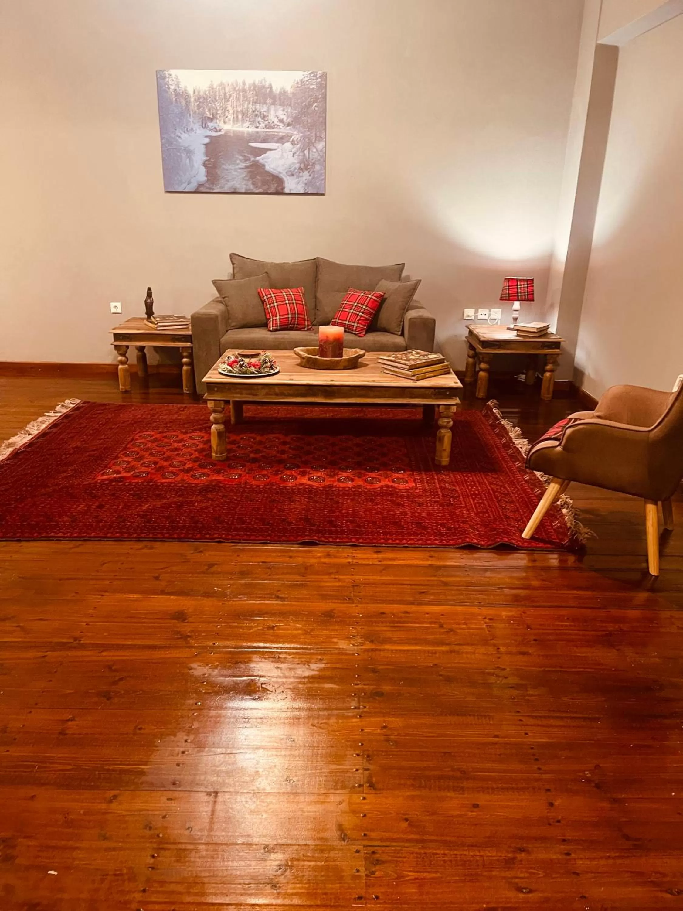 Parnassos Snow Hill Chalet