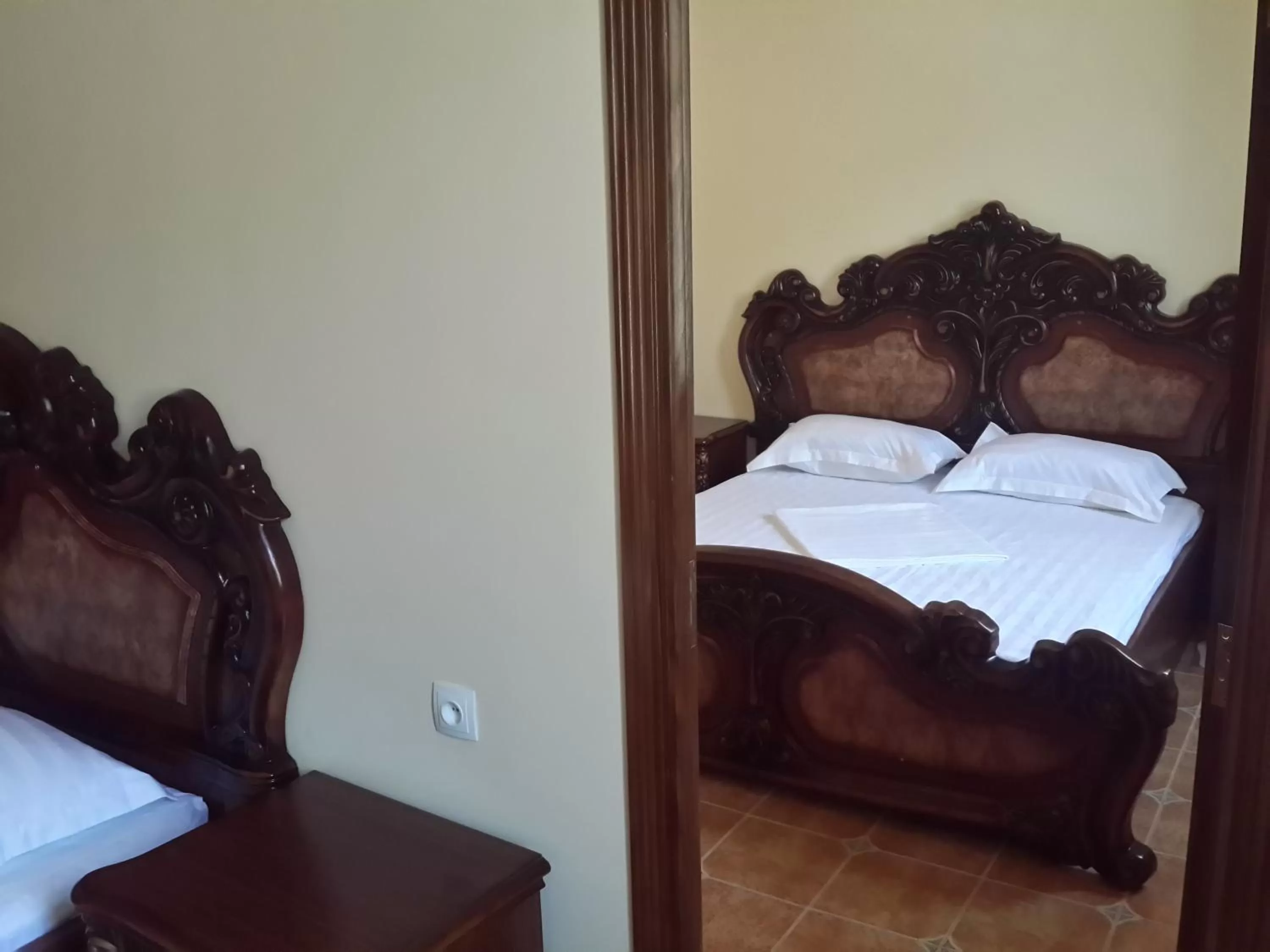 Decorative detail, Bed in Venezia Palazzo Hotel